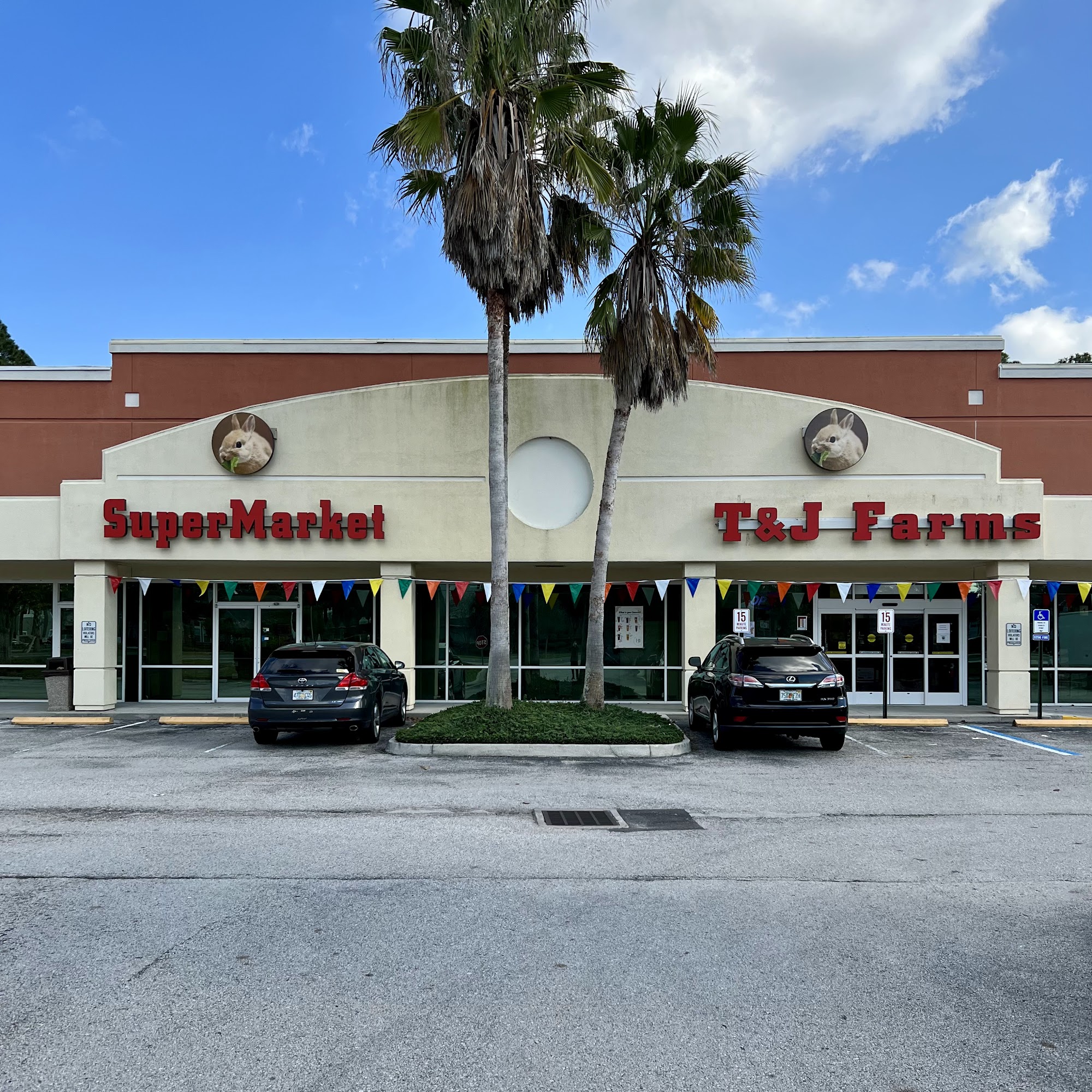 T&J Farms Supermarket