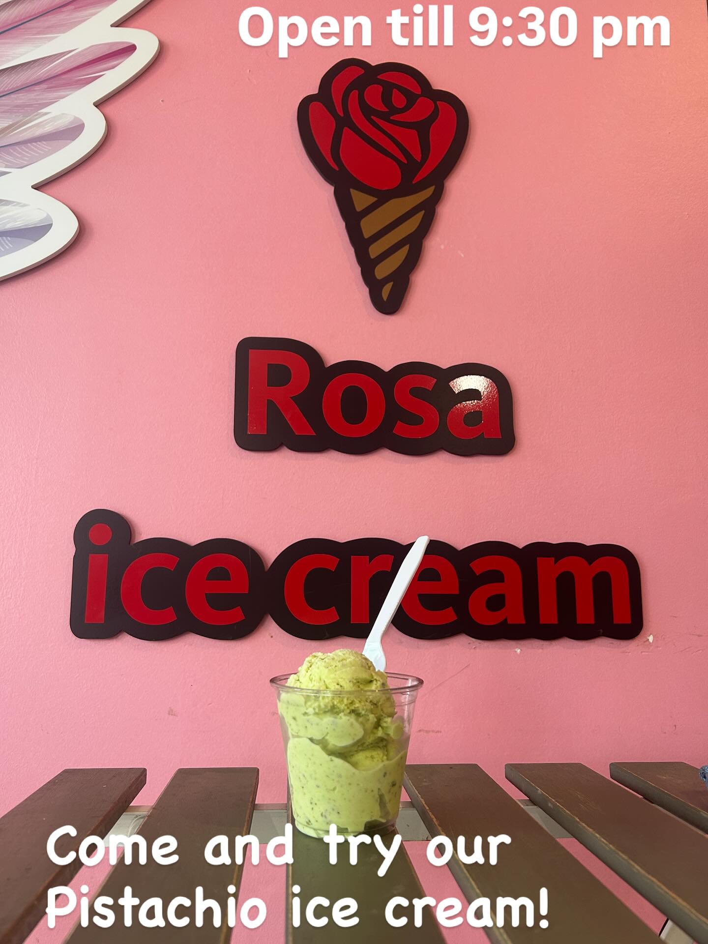 Rosa ice cream Jupiter
