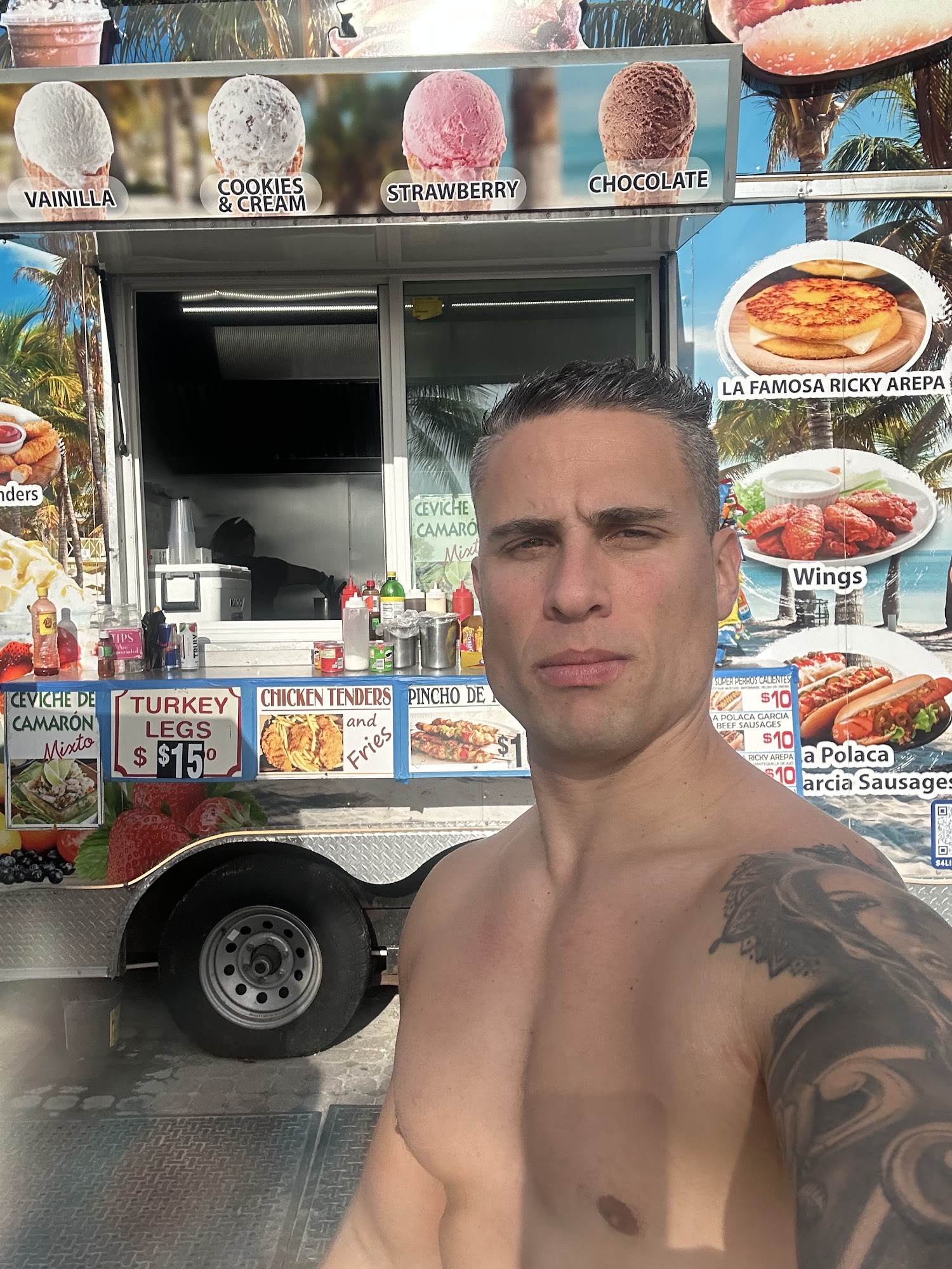 Mari's Latín Grill Menu