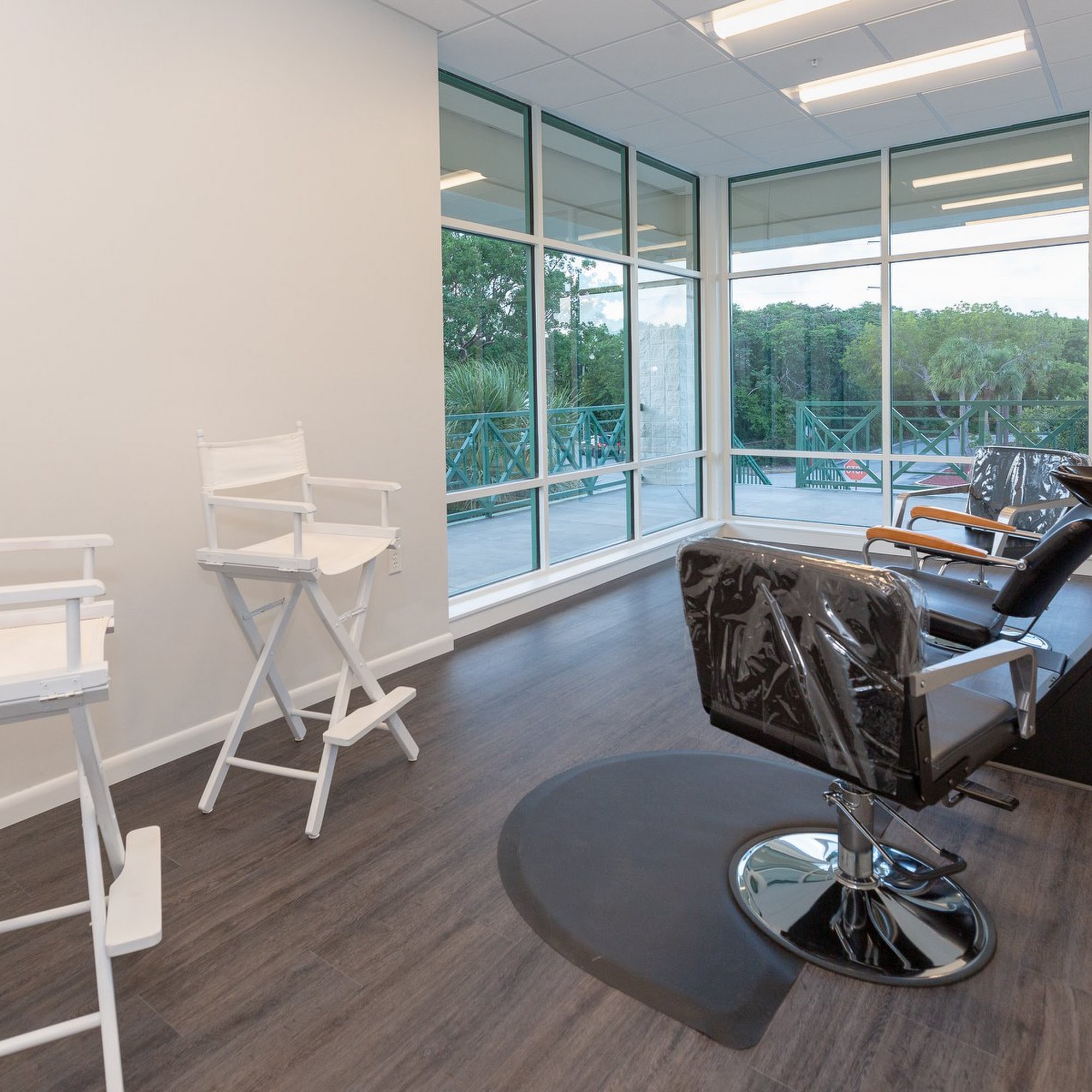 Cirque Salon Studios of Key Largo 101401 Overseas Hwy, Key Largo Florida 33037