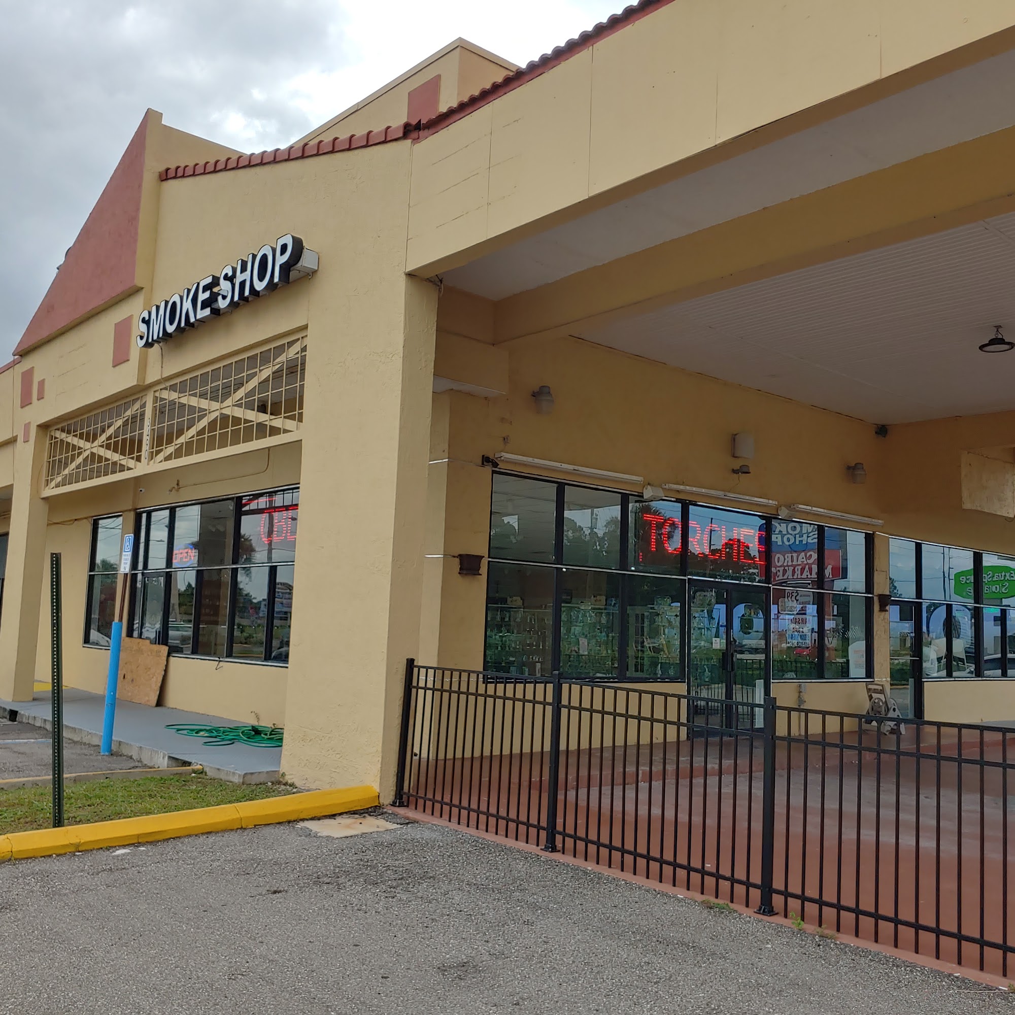 Beyond Liquor/ 24/7 Beyond Smoke