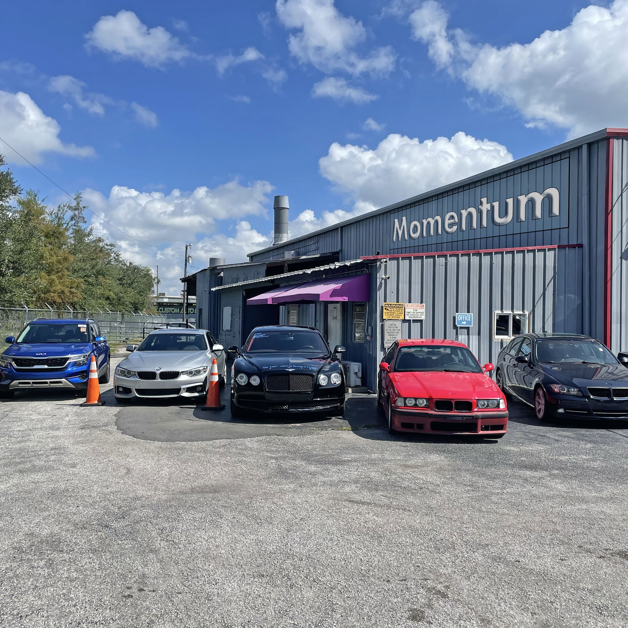 Momentum Collision Center