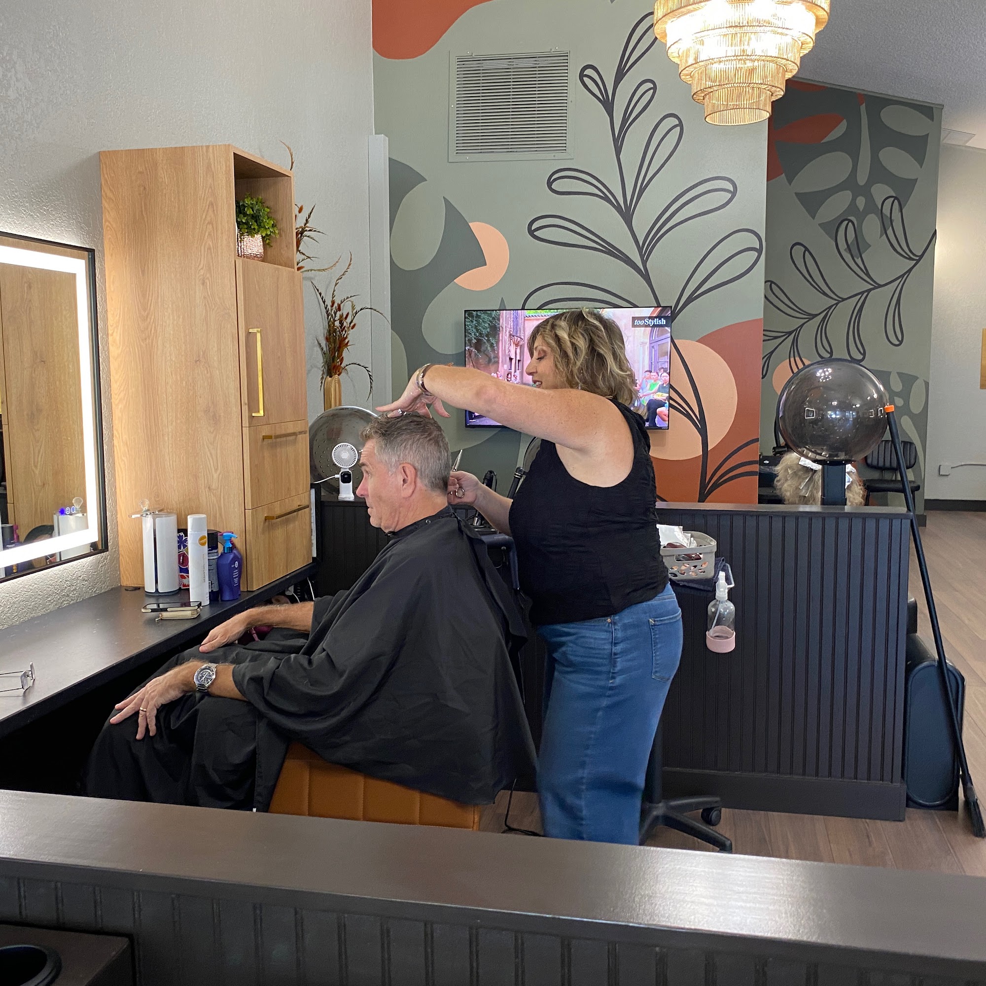 Level 11 Salon Collective 105 Waymont Ct #111, Lake Mary Florida 32746