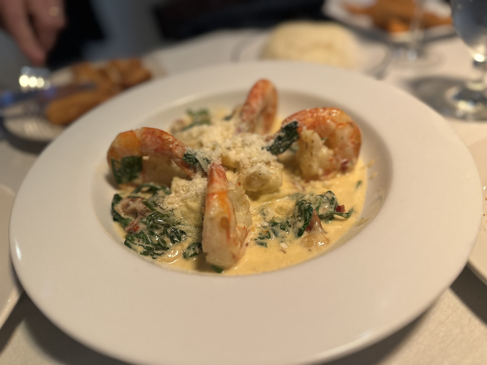 Pelican Cafe Lake Park