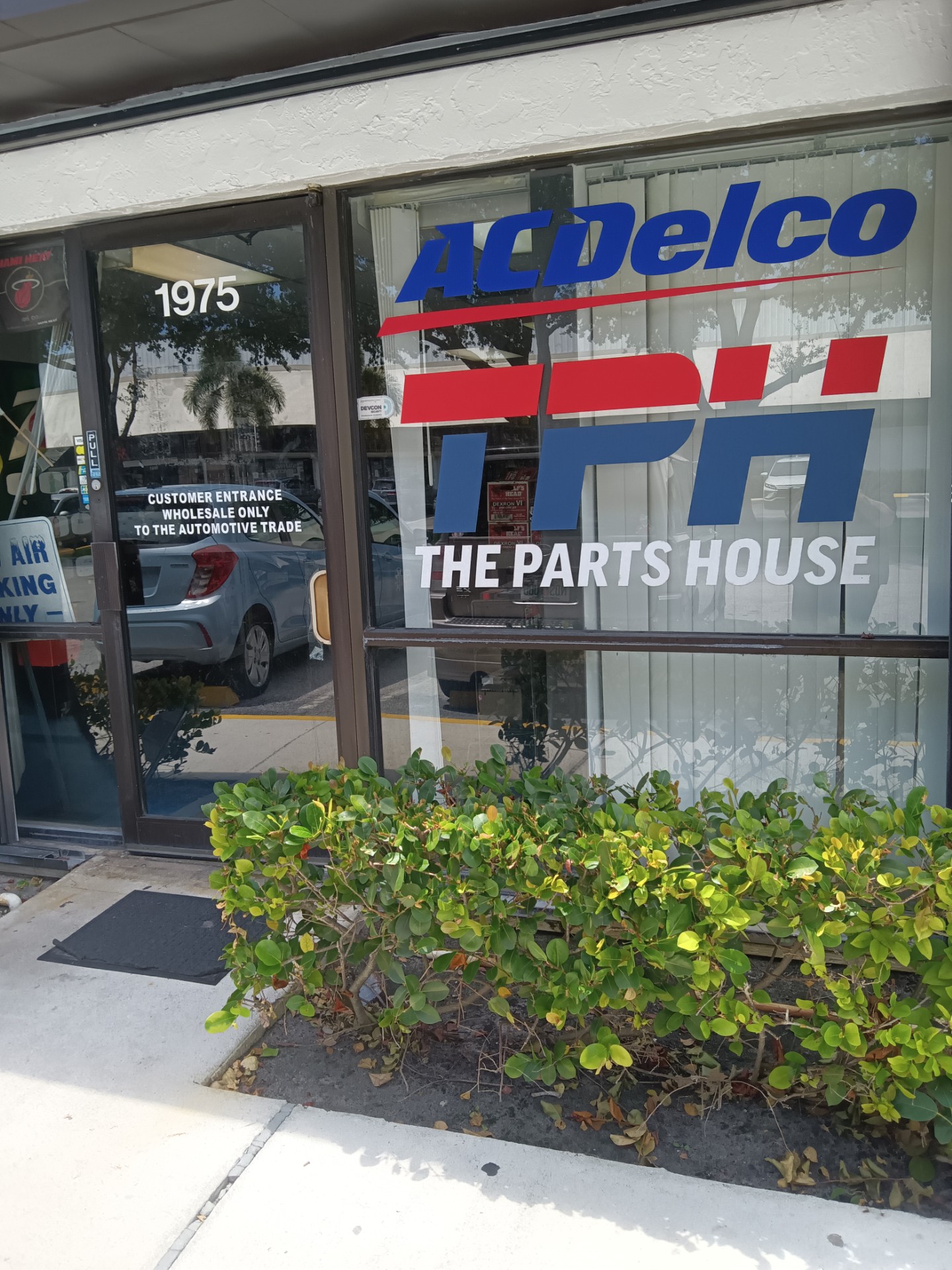 Cold Air Distributors