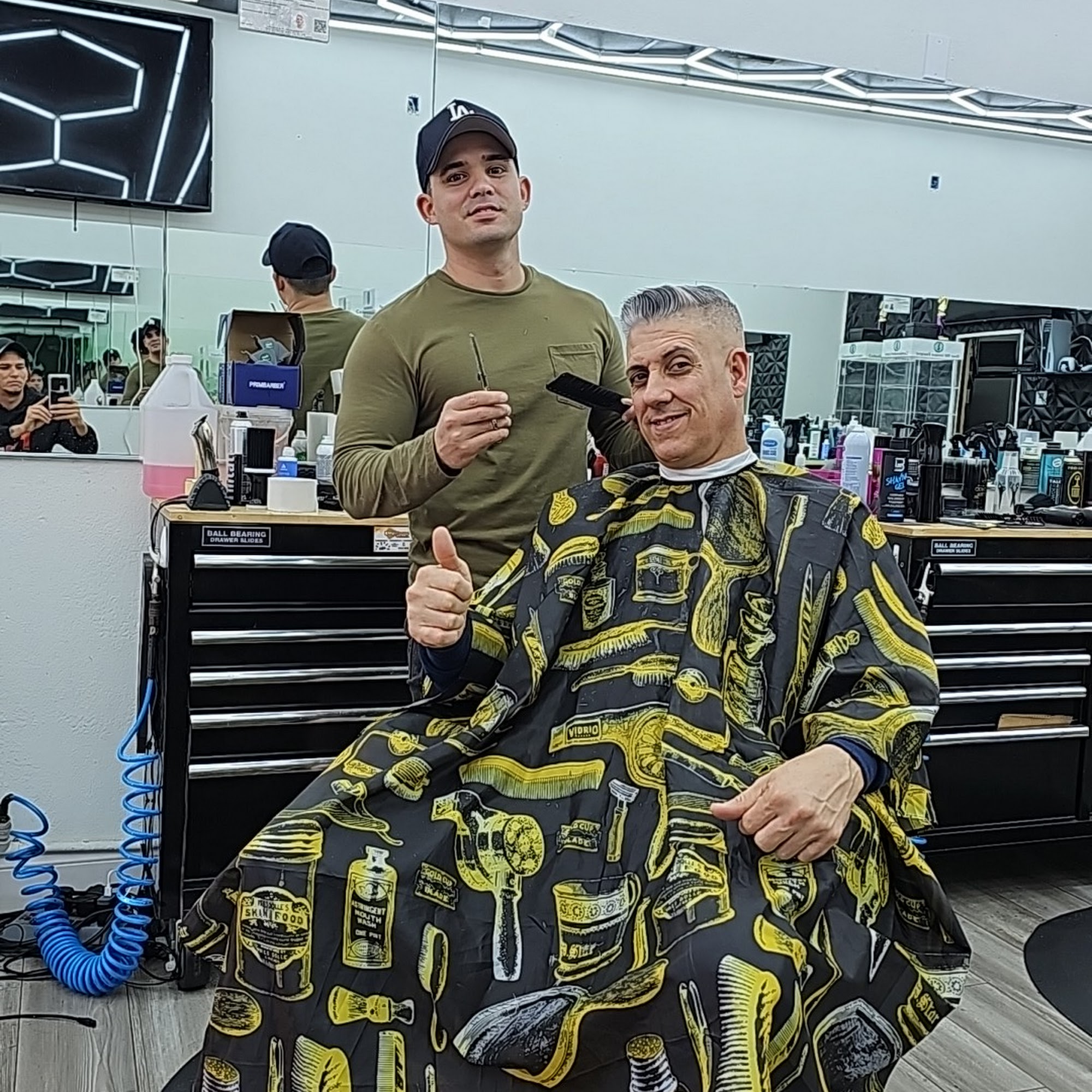 Lobo Fade Barbershop