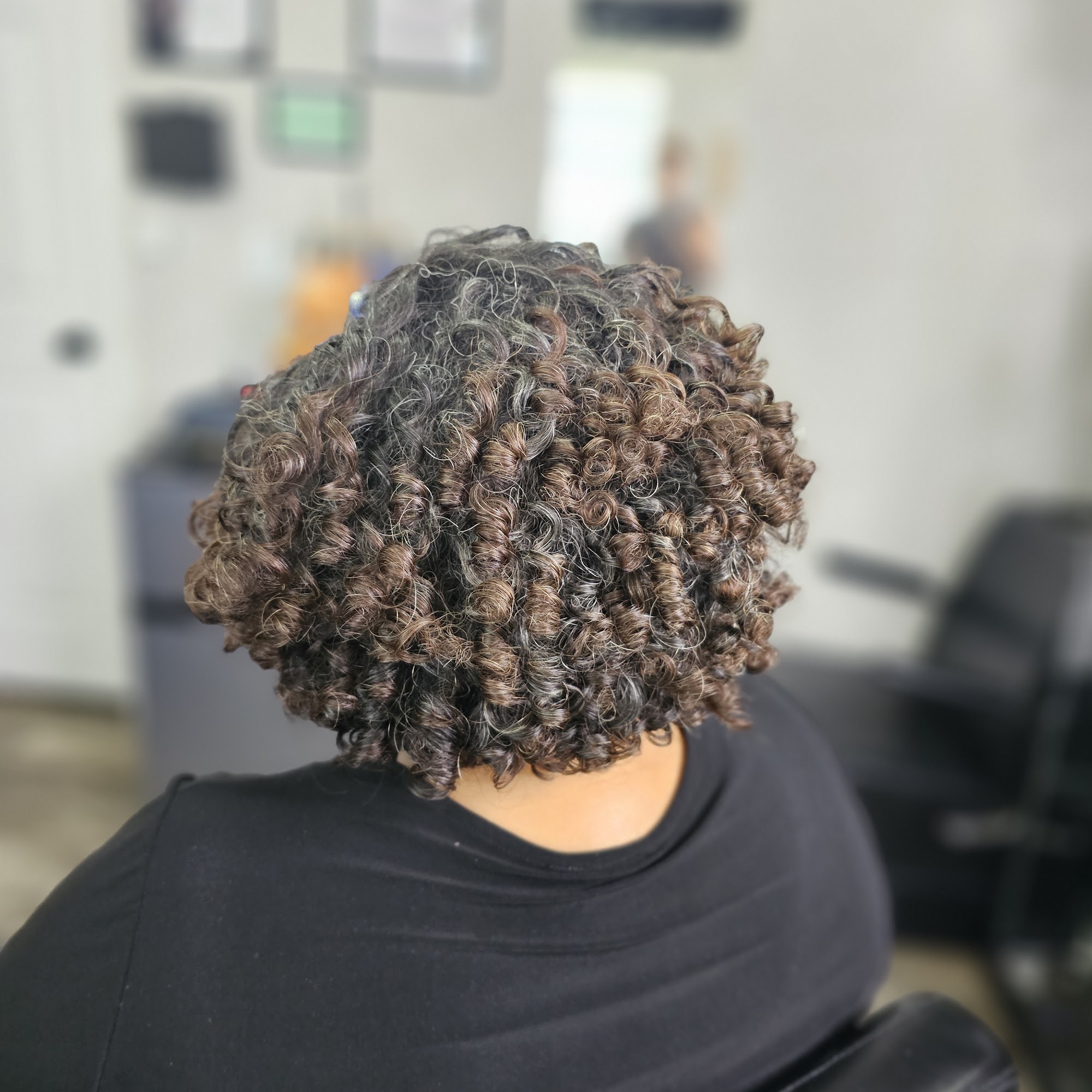 Karshea Hair Salon LLC 1400 Banana Rd Lot 58, Lakeland Florida 33810