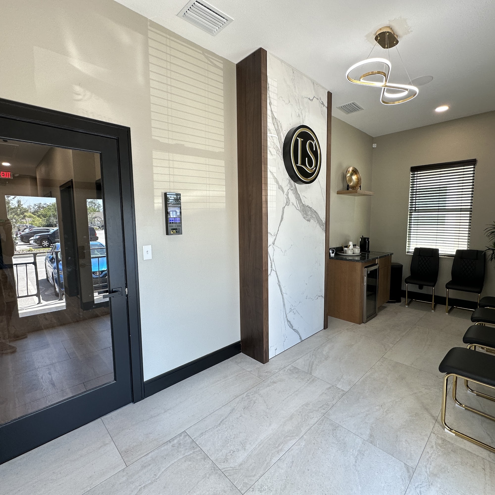 AB Fernandez Studio 23049 Tabak Ln, Land O' Lakes Florida 34639