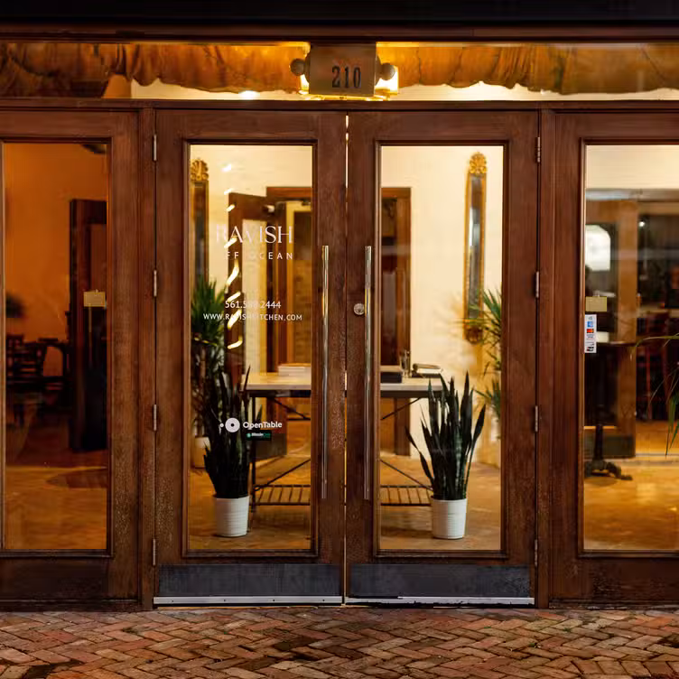 Photo credit: opentable