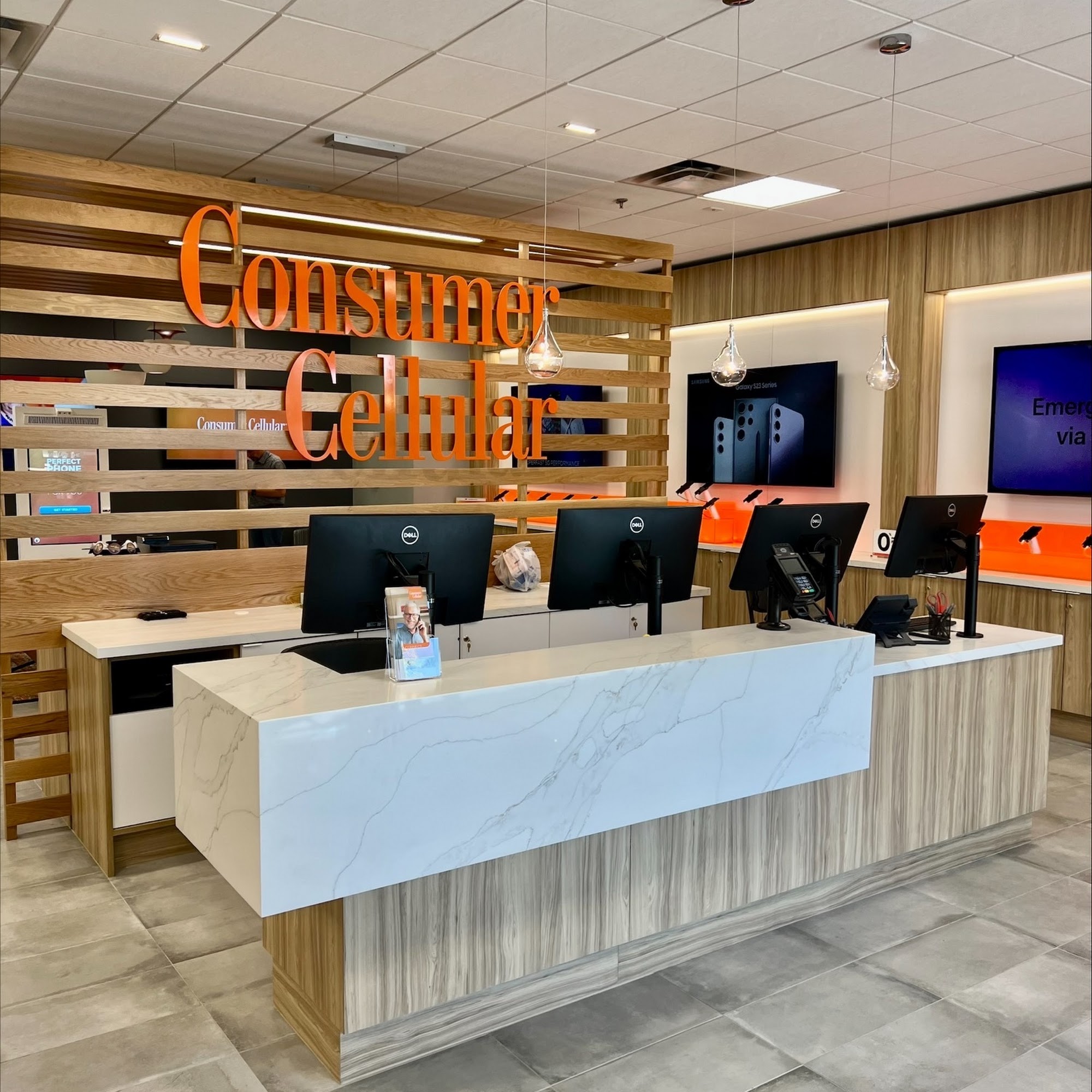 Consumer Cellular Largo