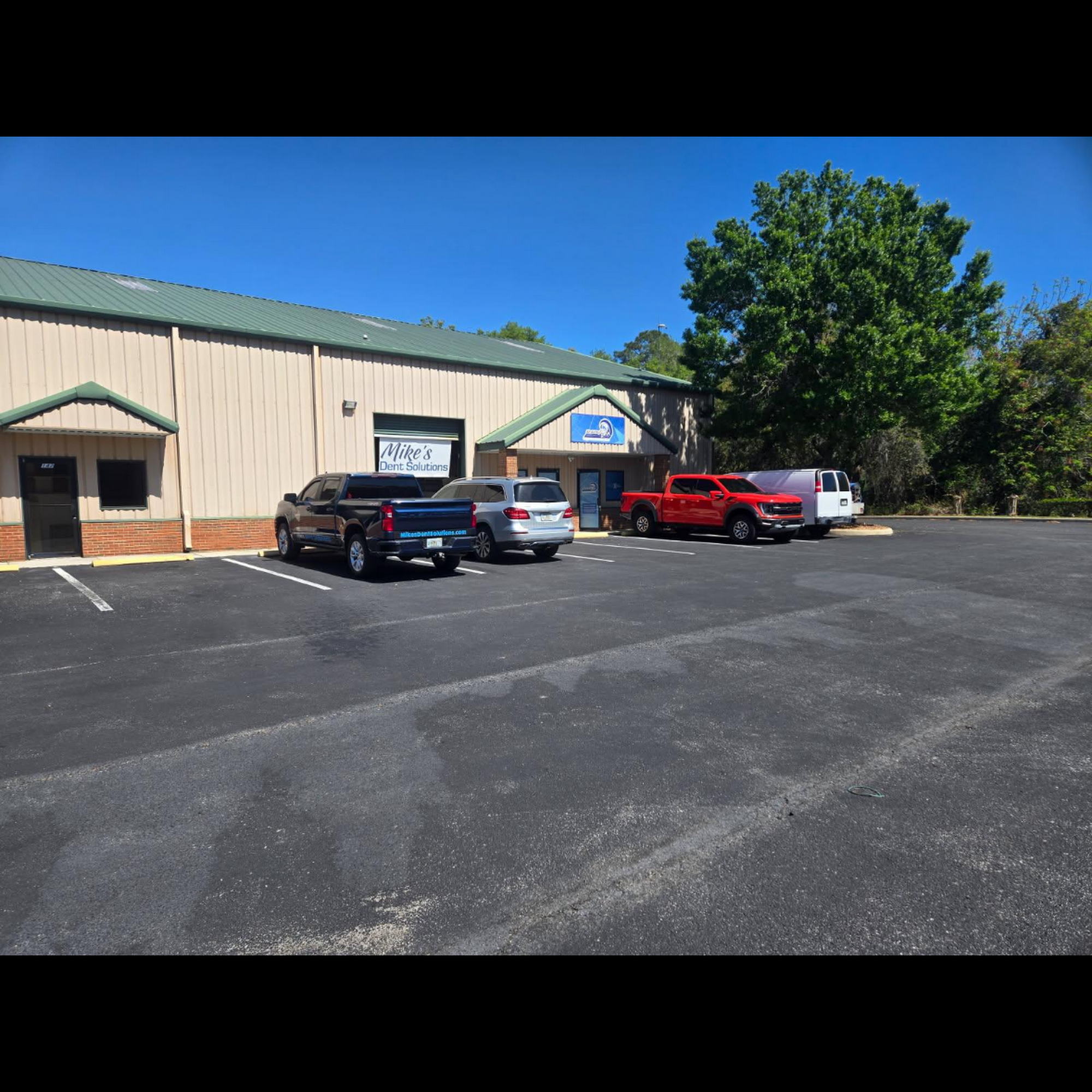 Mike's Dent Solutions 146 Park Center St, Leesburg Florida 34748