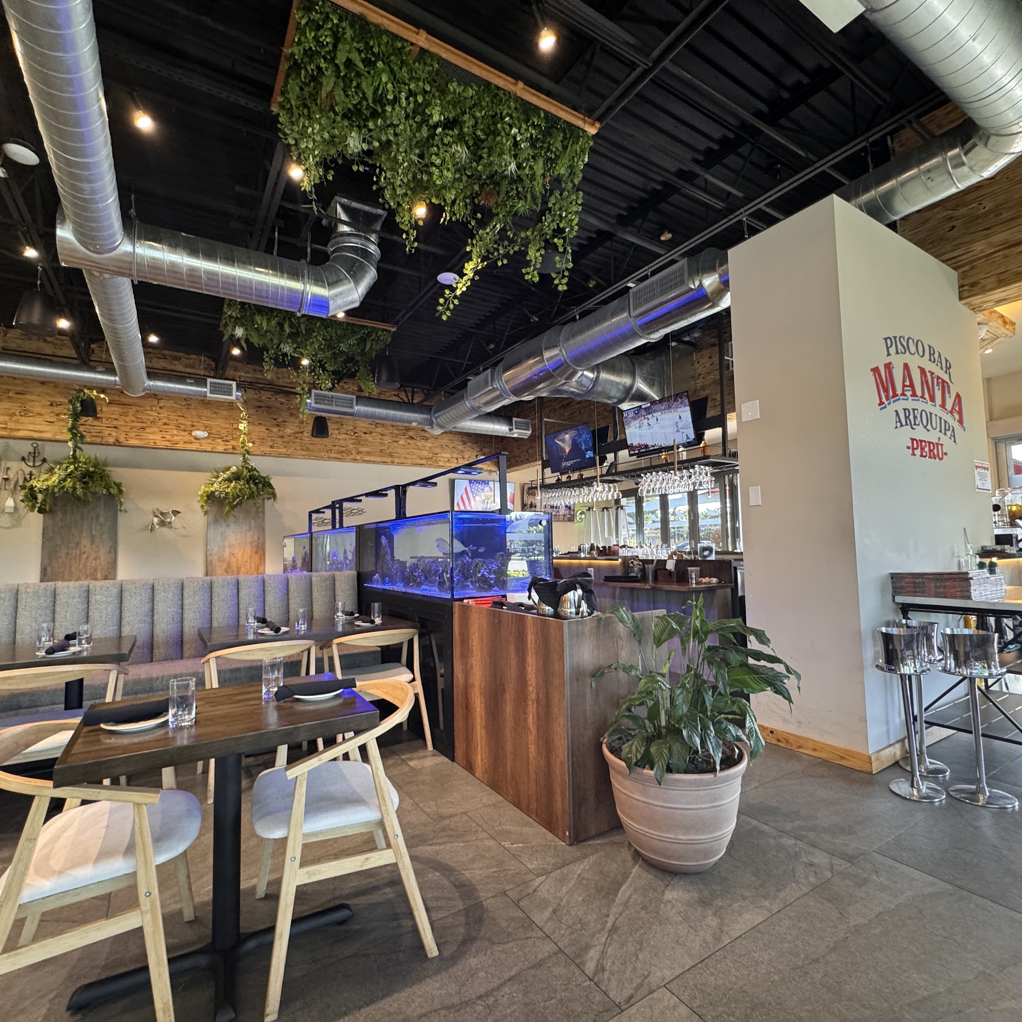 Manta Lighthouse-Point Lighthouse Point