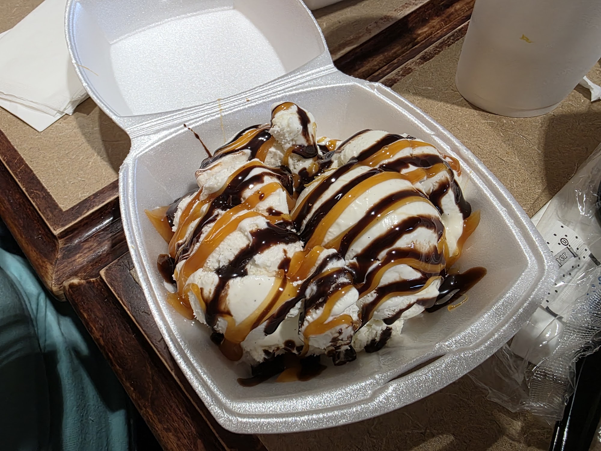 Lopin' Gopher Deli Menu