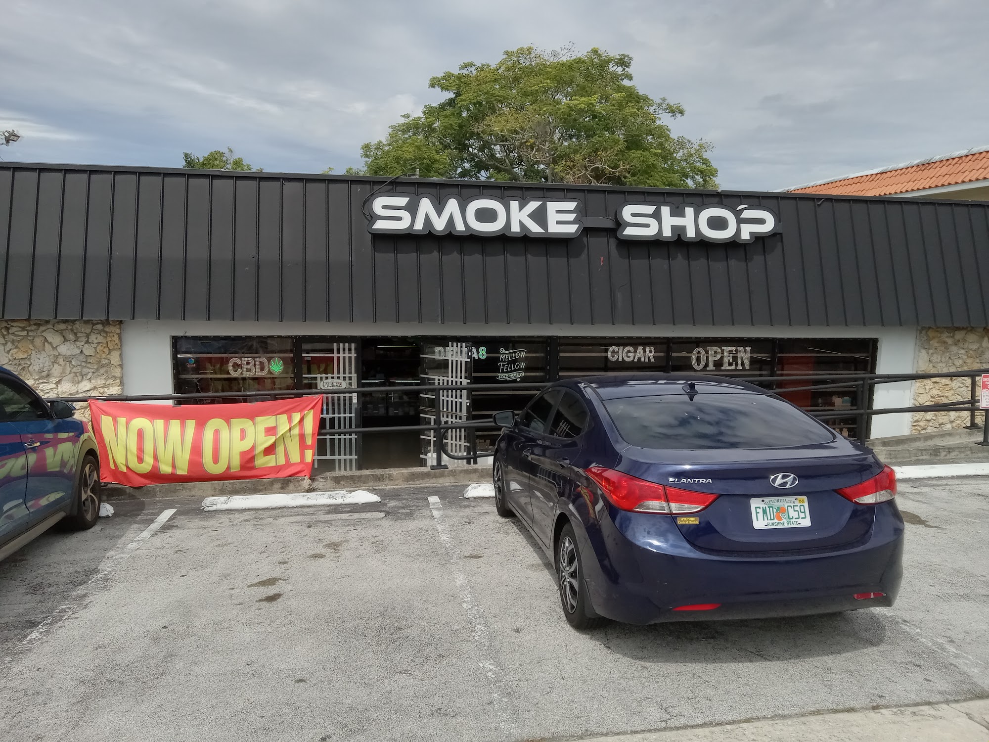 Smoke Tokyo Longwood