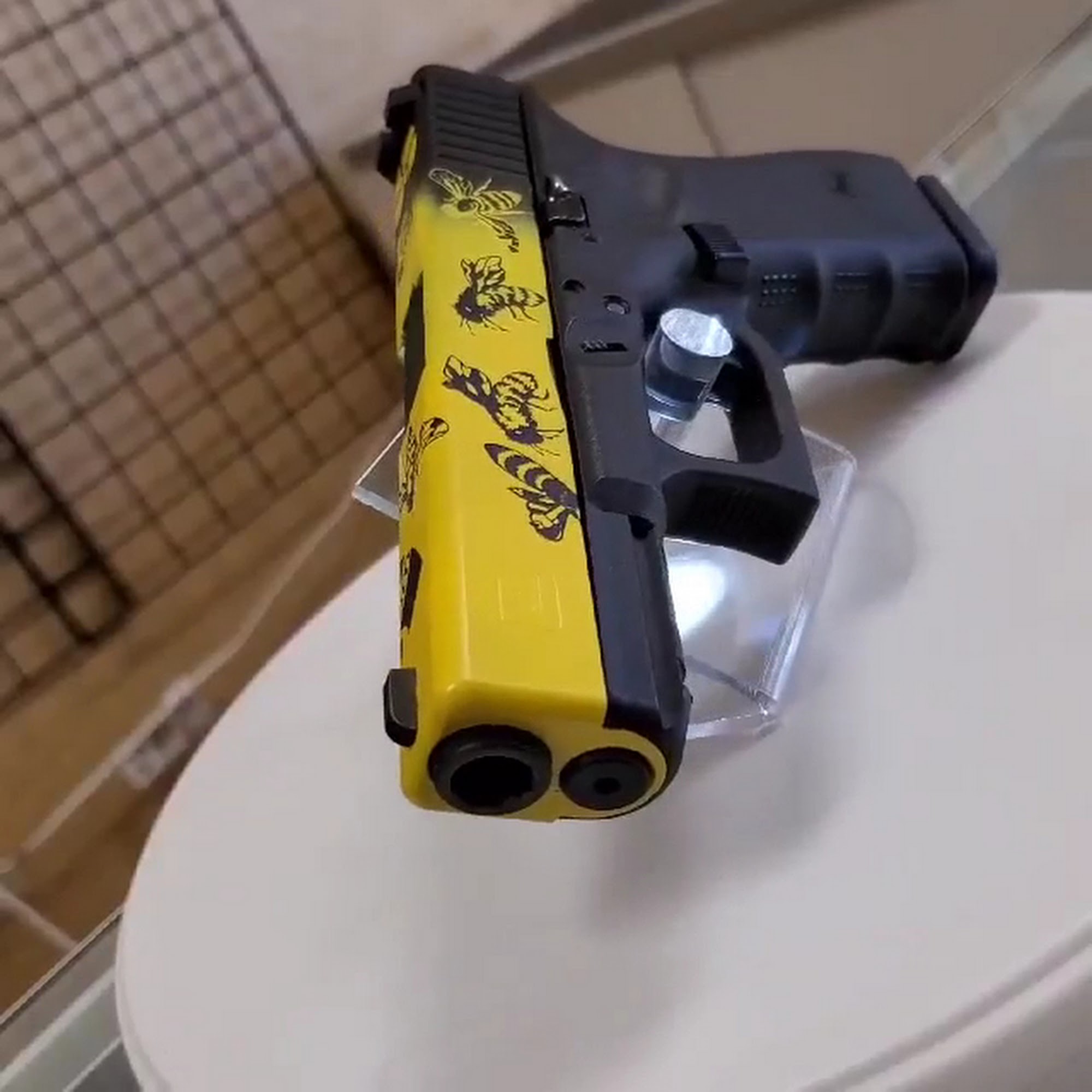 Smokin Gunz Customs, LLC