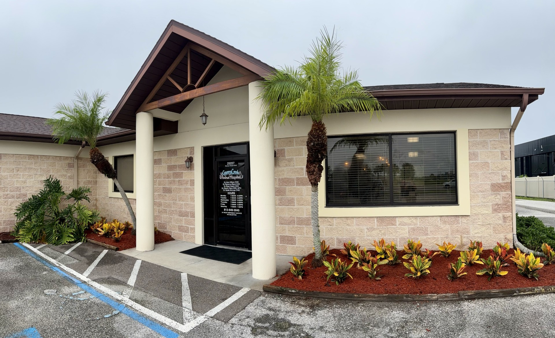 VCA Cypress Creek Animal Hospital Lutz