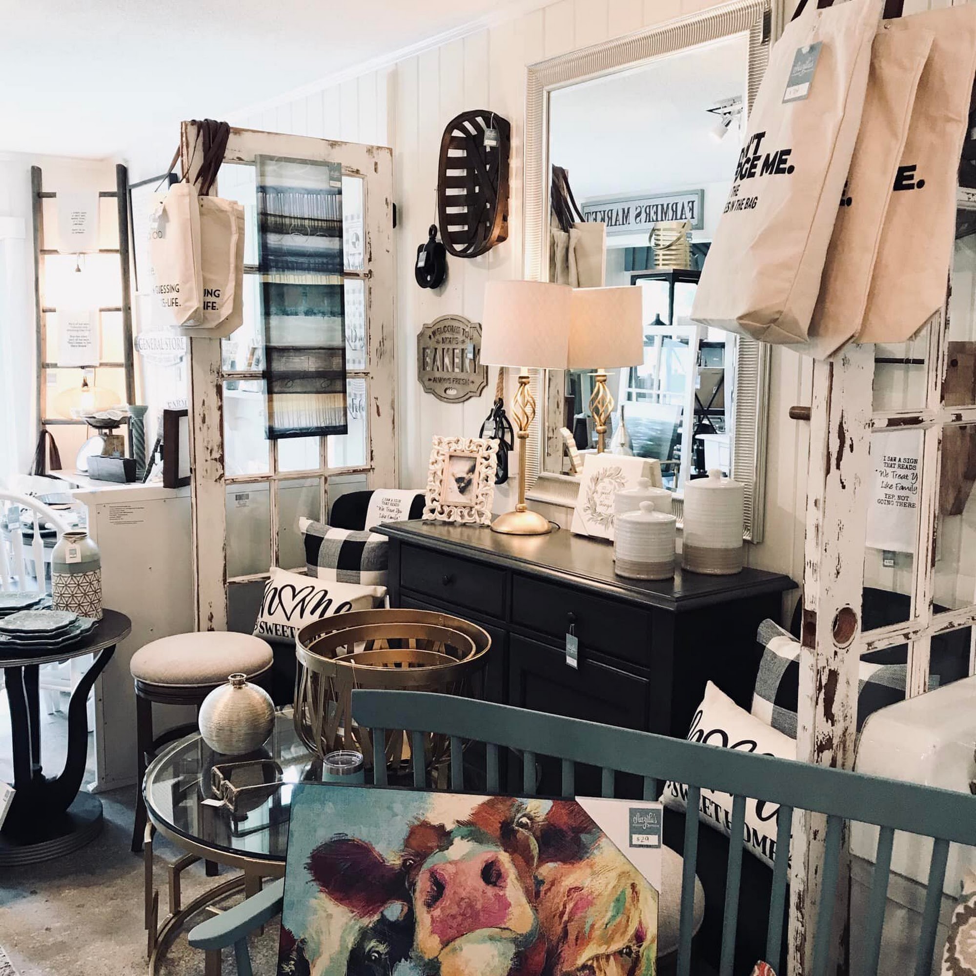 Auzalu's Artisan Market and Pottery Studio Lutz