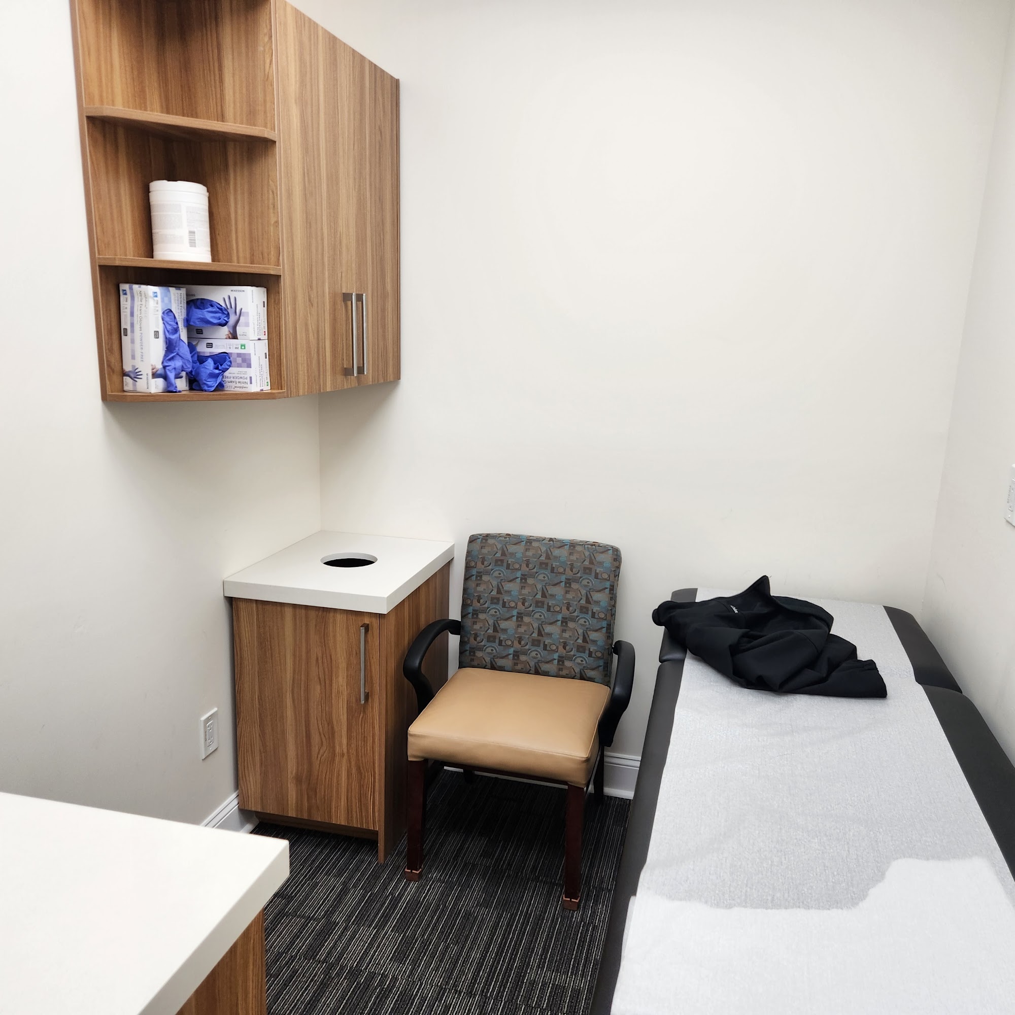 Emerald Coast Walk-in Clinic 3890 Jenks Ave Suite C, Lynn Haven Florida 32444