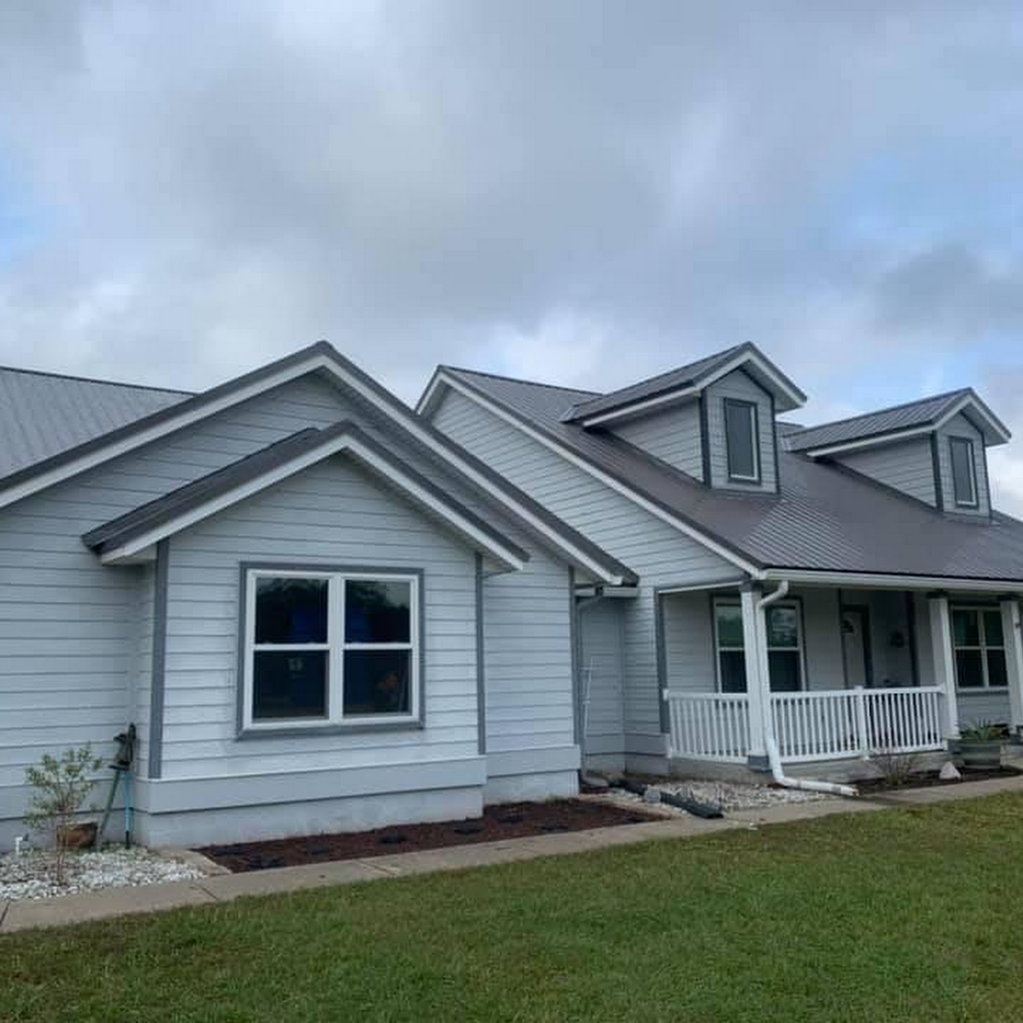 Muncy Contracting LLC 1484 S 6th St, Macclenny Florida 32063