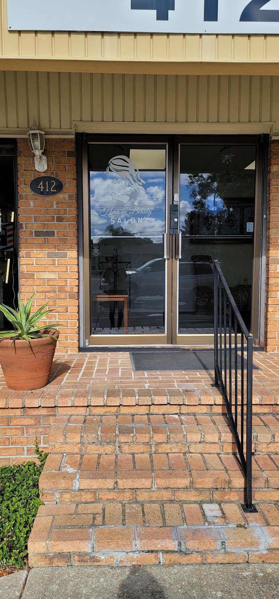 Agua Curls 412 Lake Howell Rd, Maitland Florida 32751