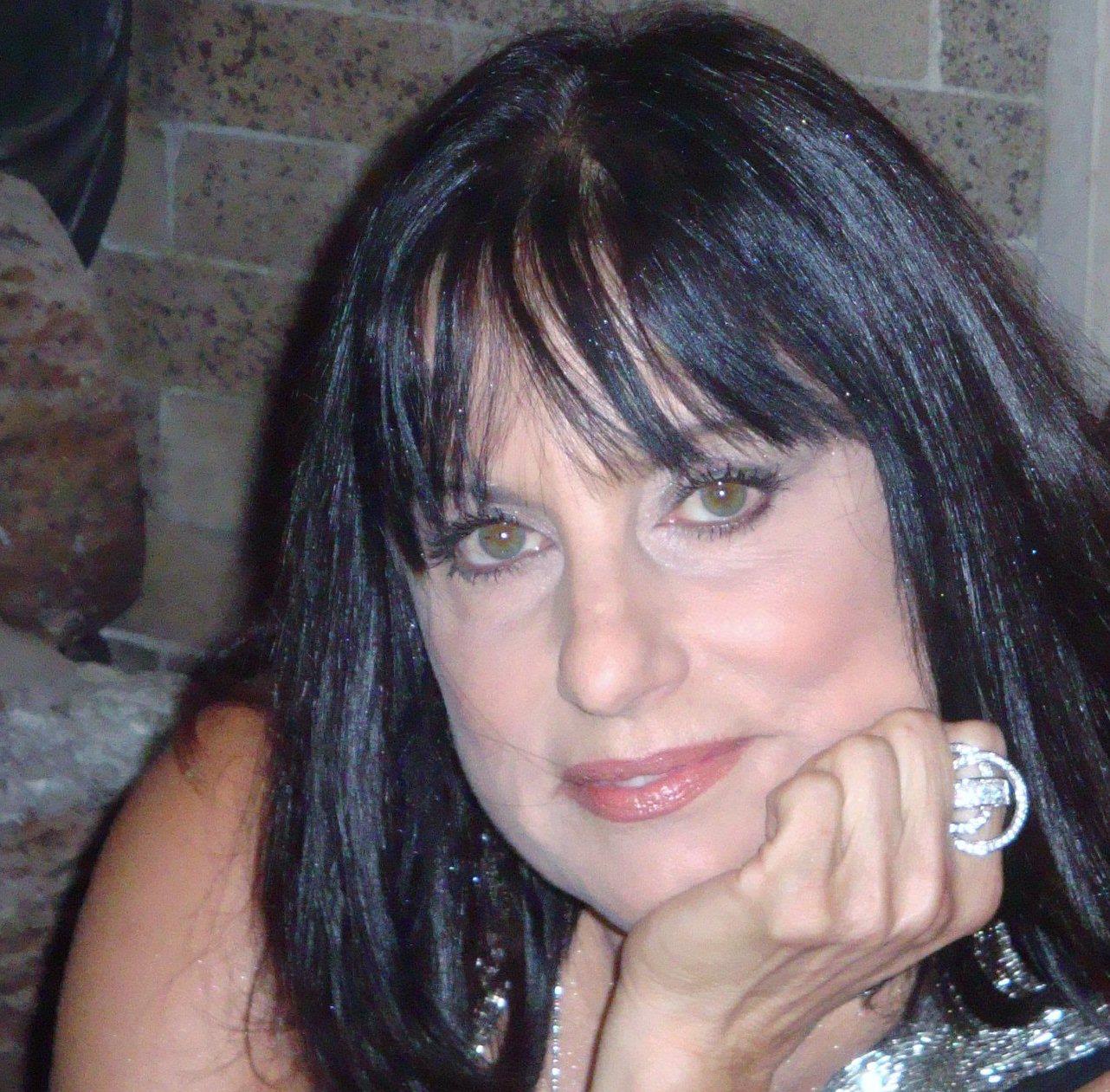 Design Wonders by MaryAnn