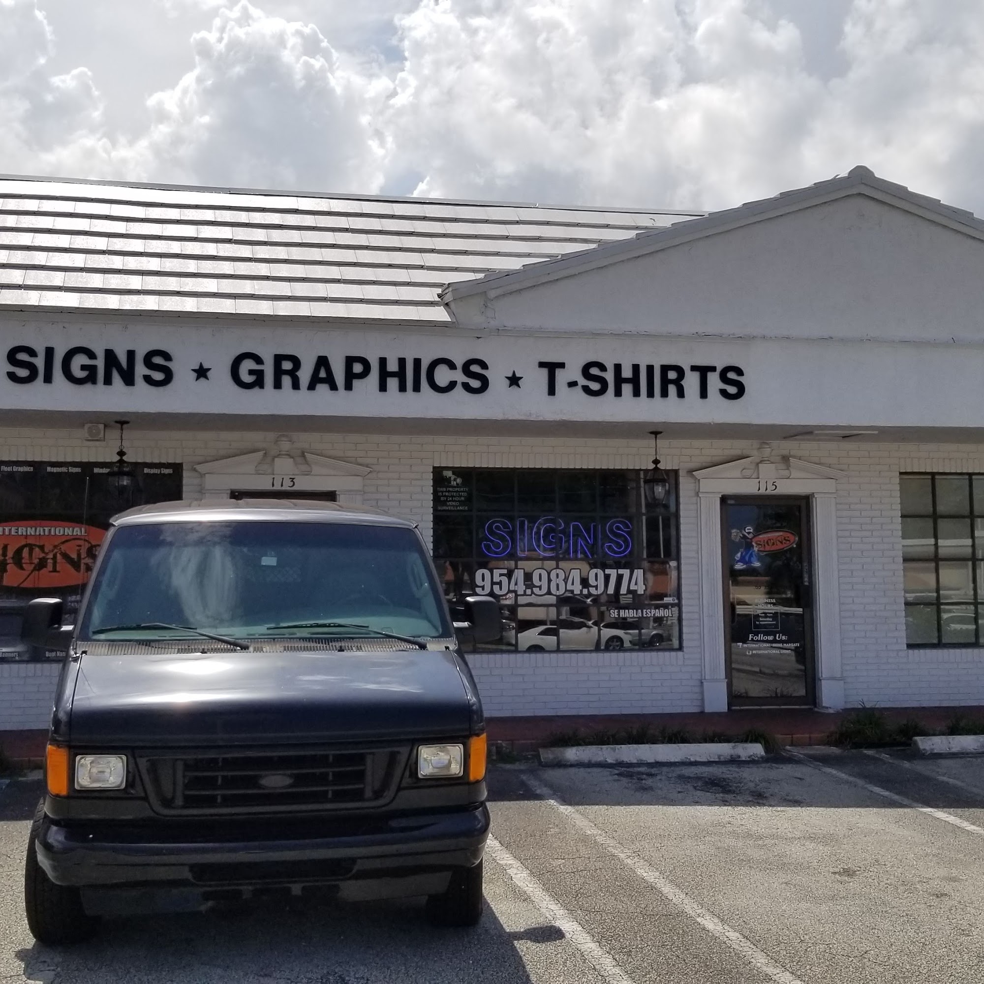 International Signs Inc.