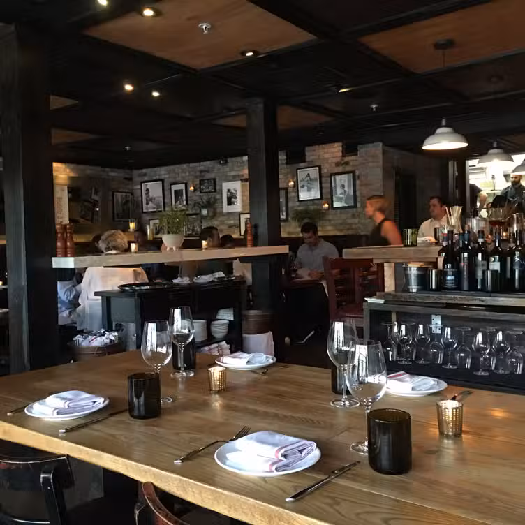 Photo credit: opentable