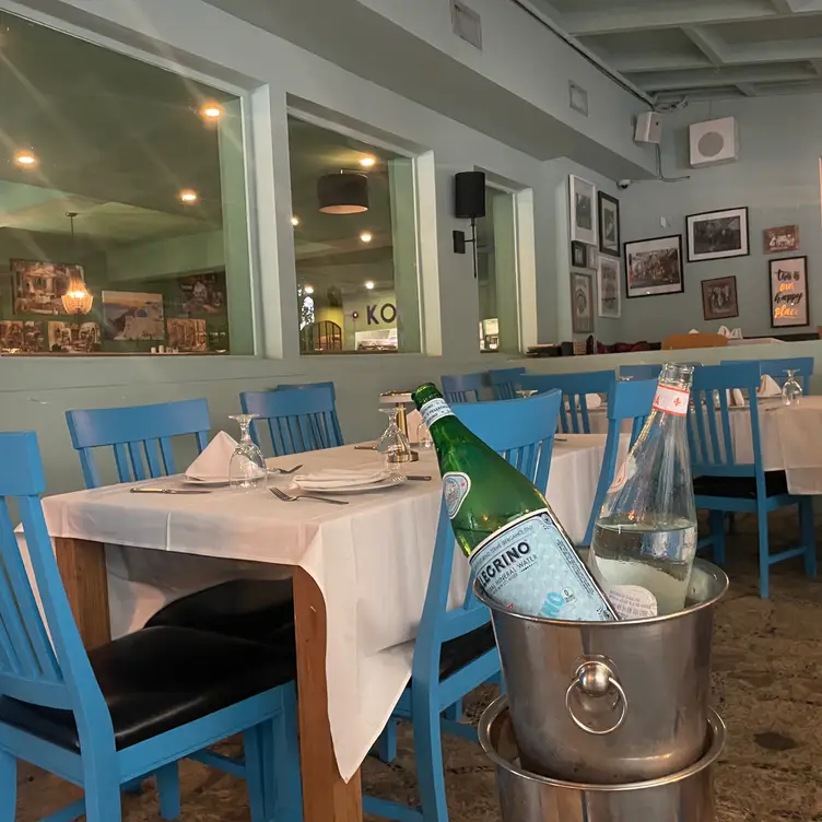 Photo credit: opentable