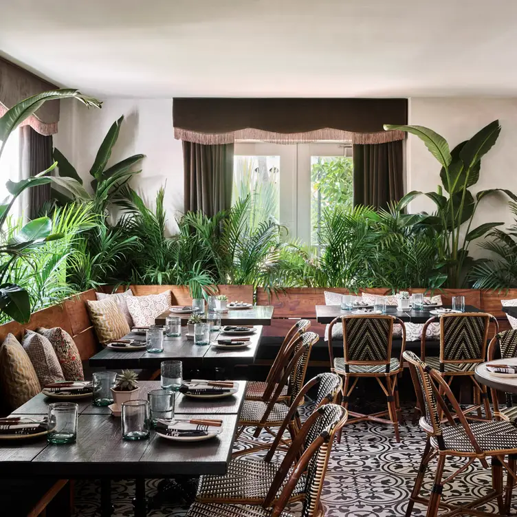 Photo credit: opentable