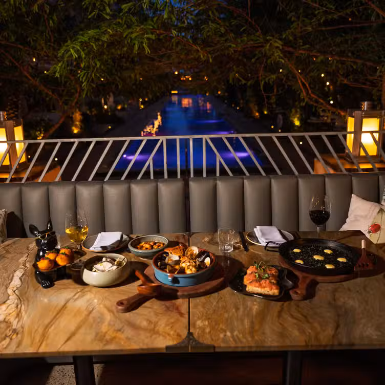 Photo credit: opentable