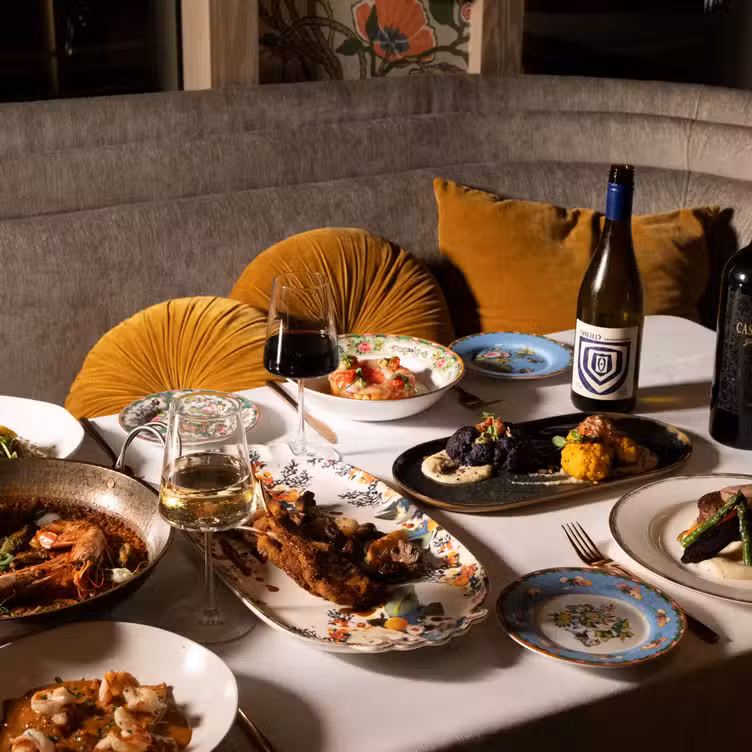 Photo credit: opentable