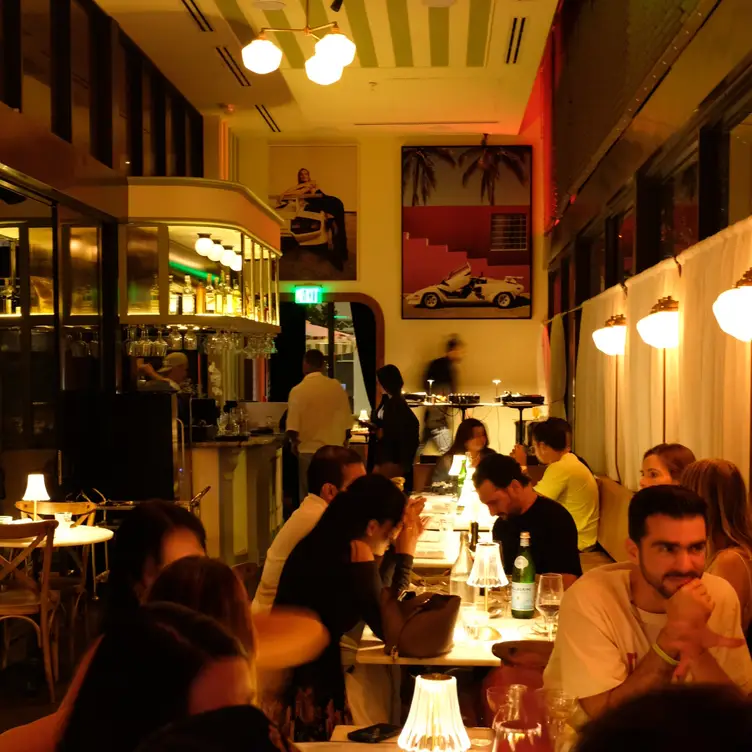 Photo credit: opentable
