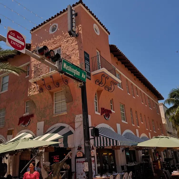 Photo credit: opentable