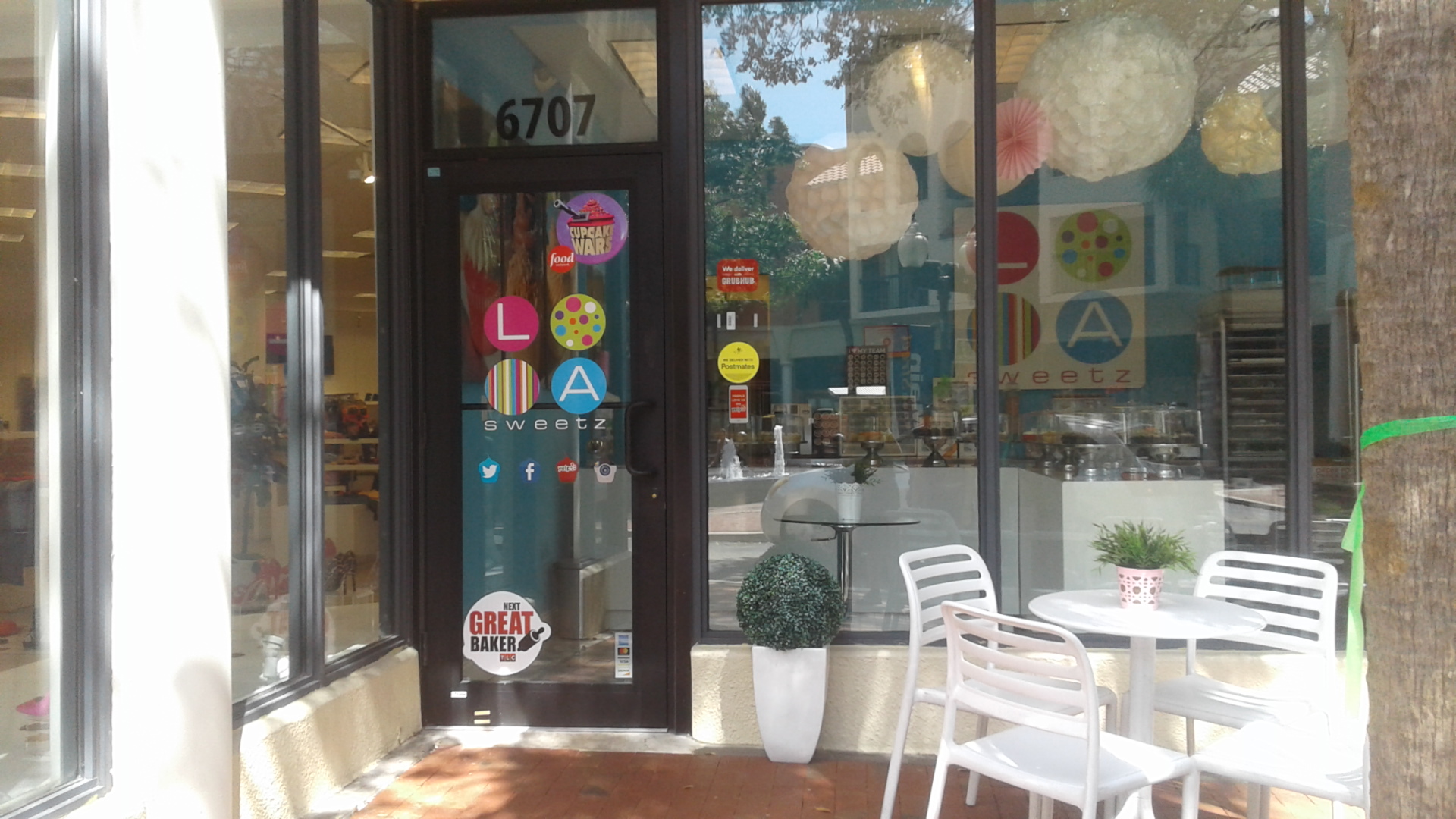 LA Sweetz Cupcakes Miami Lakes