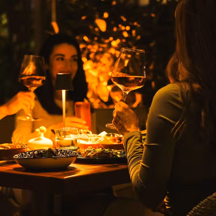 Photo credit: opentable