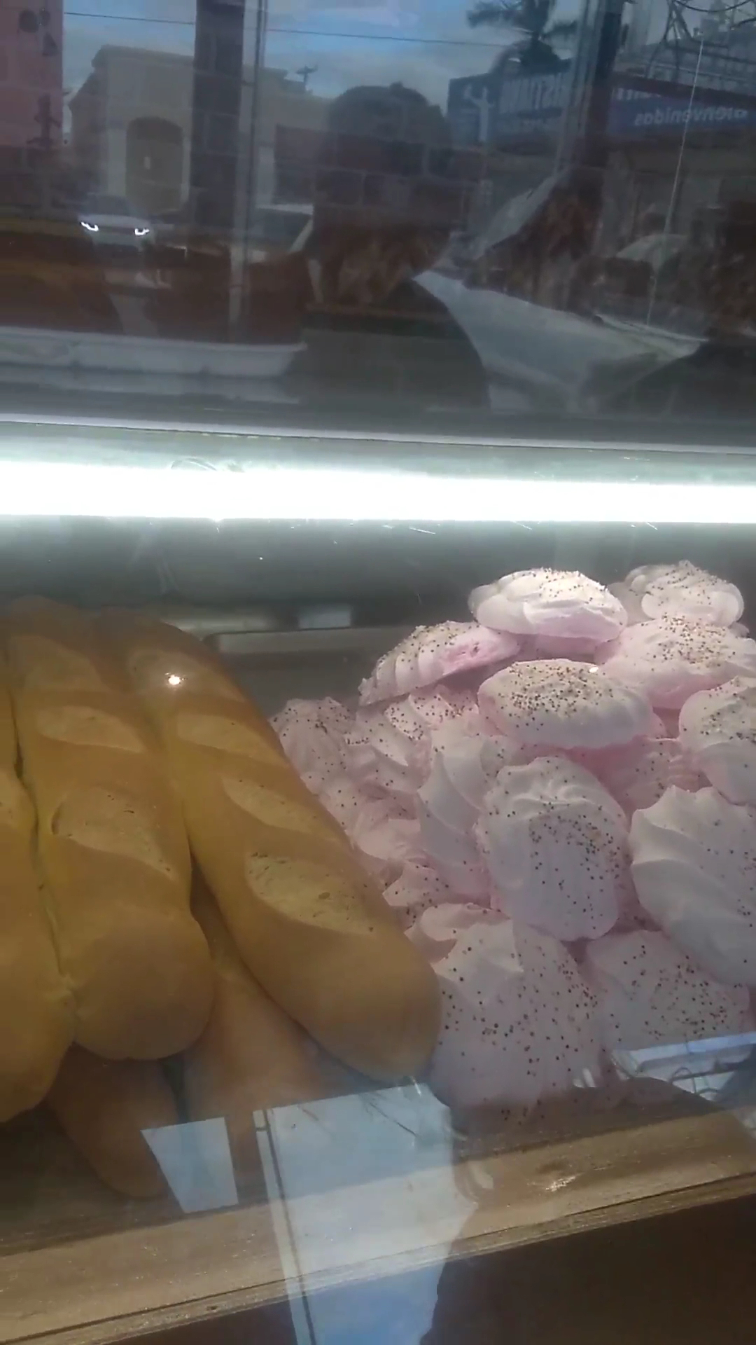 Btwins Panadería Nicaraguense Menu