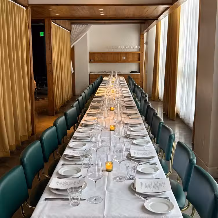 Photo credit: opentable