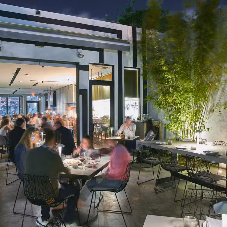 Photo credit: opentable