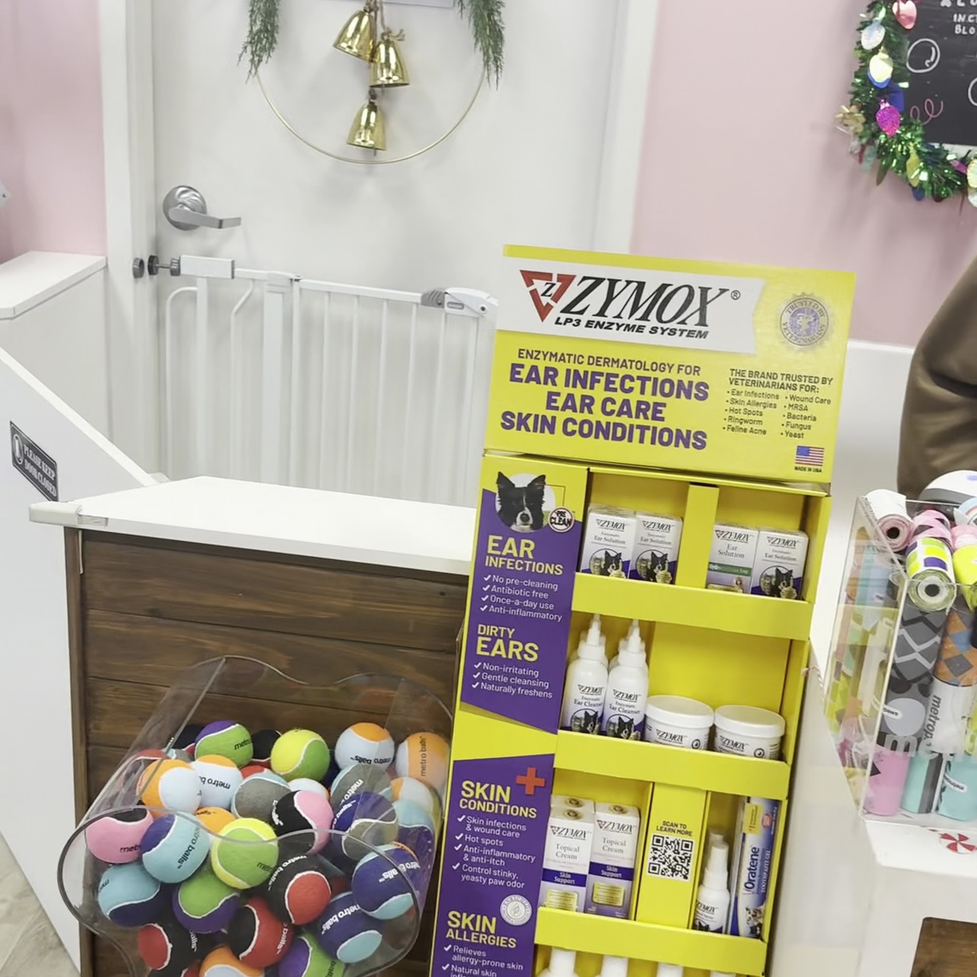 Woof Gang Bakery & Grooming Dadeland Miami