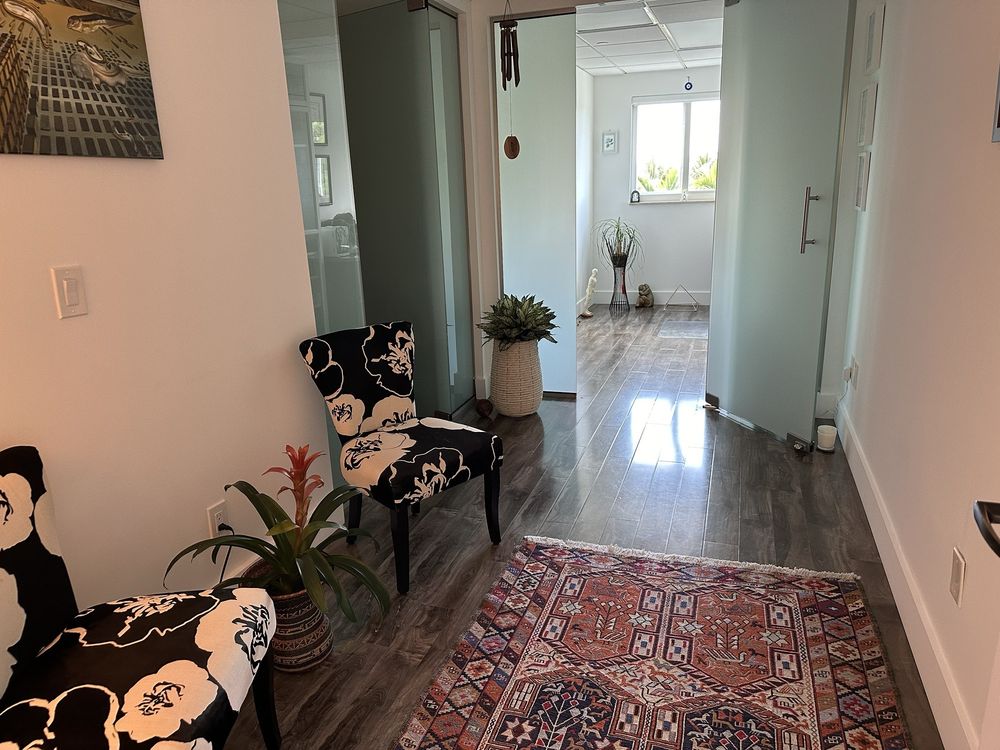 Adriana Miami Acupuncture