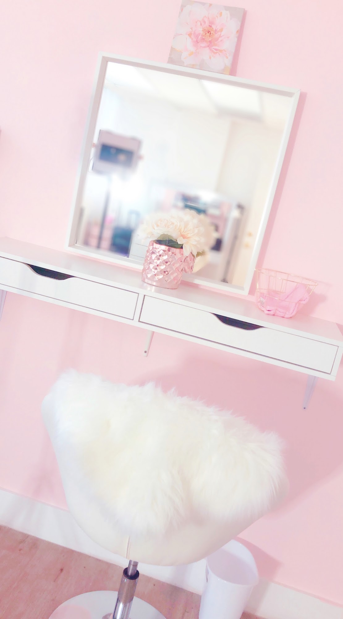 Pinks Beauty Studio 20295 NW 2nd Ave, Miami Florida 33169