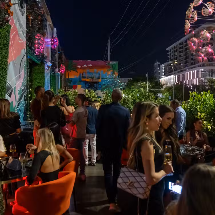 Photo credit: opentable