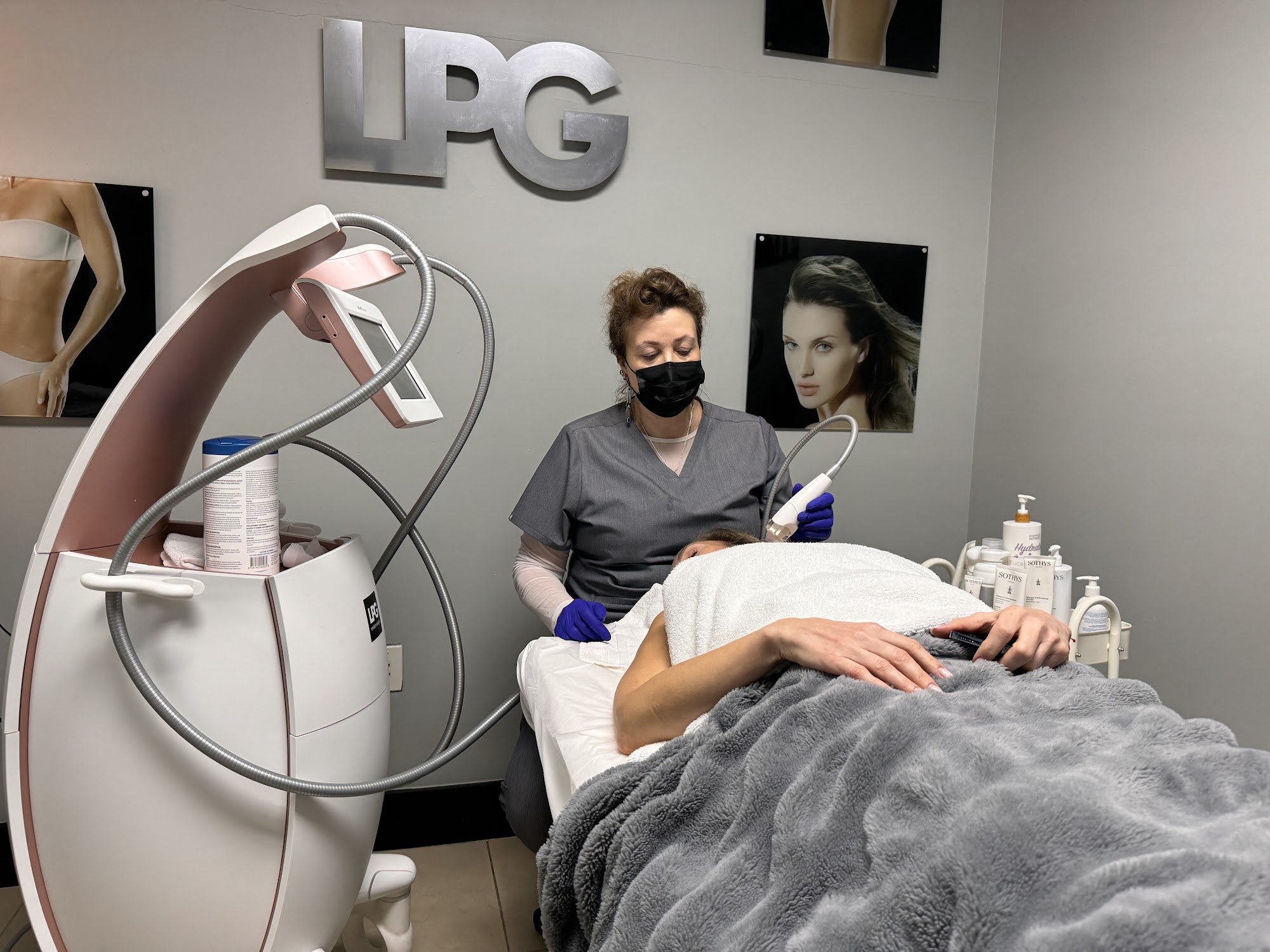 Body Contouring By LPG, Endospher, Venus Legacy 701 S Miami Ave Suite 312, Miami Florida 33131