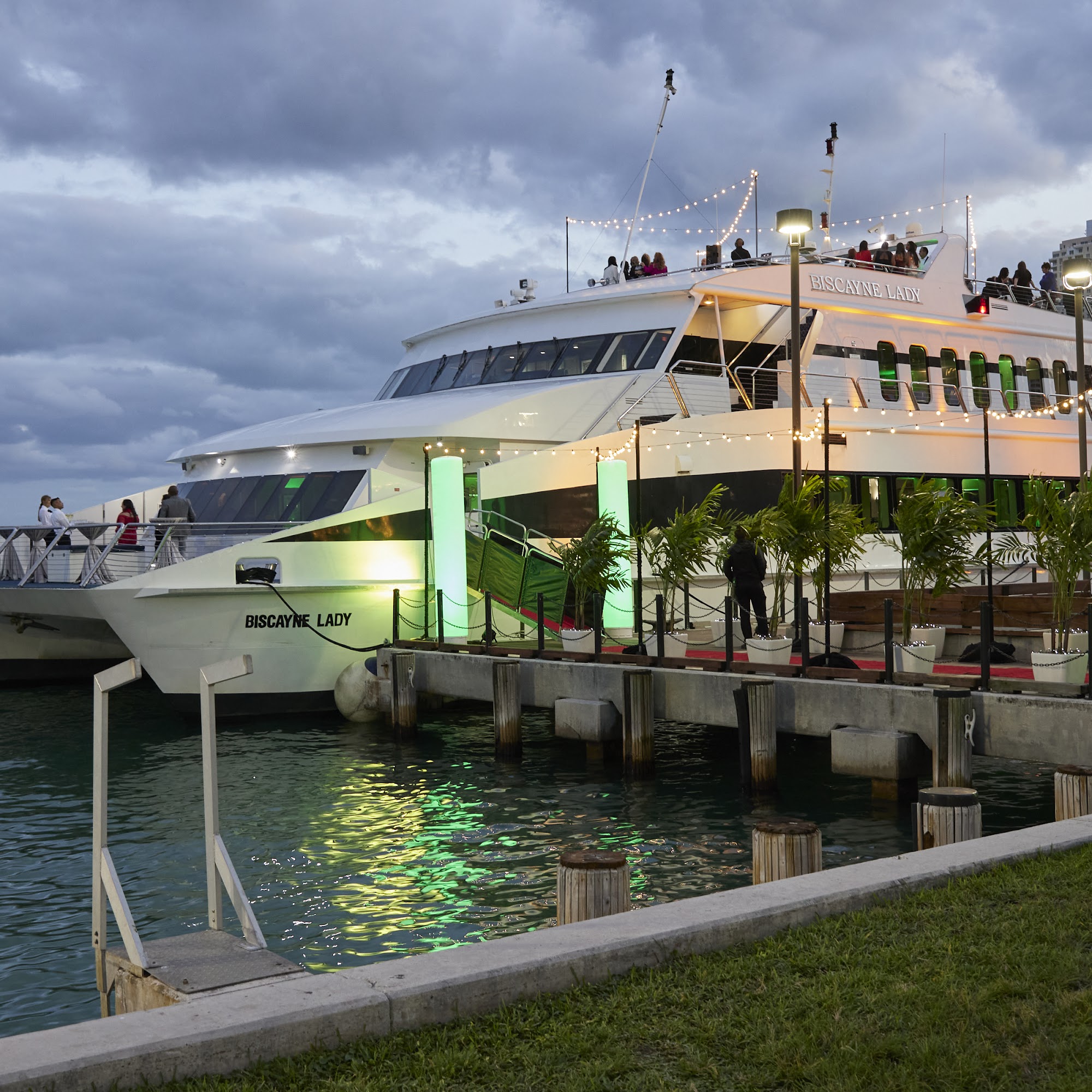 Biscayne Lady Yacht Charters 401 Biscayne Blvd Pier 1, Miami Florida 33132