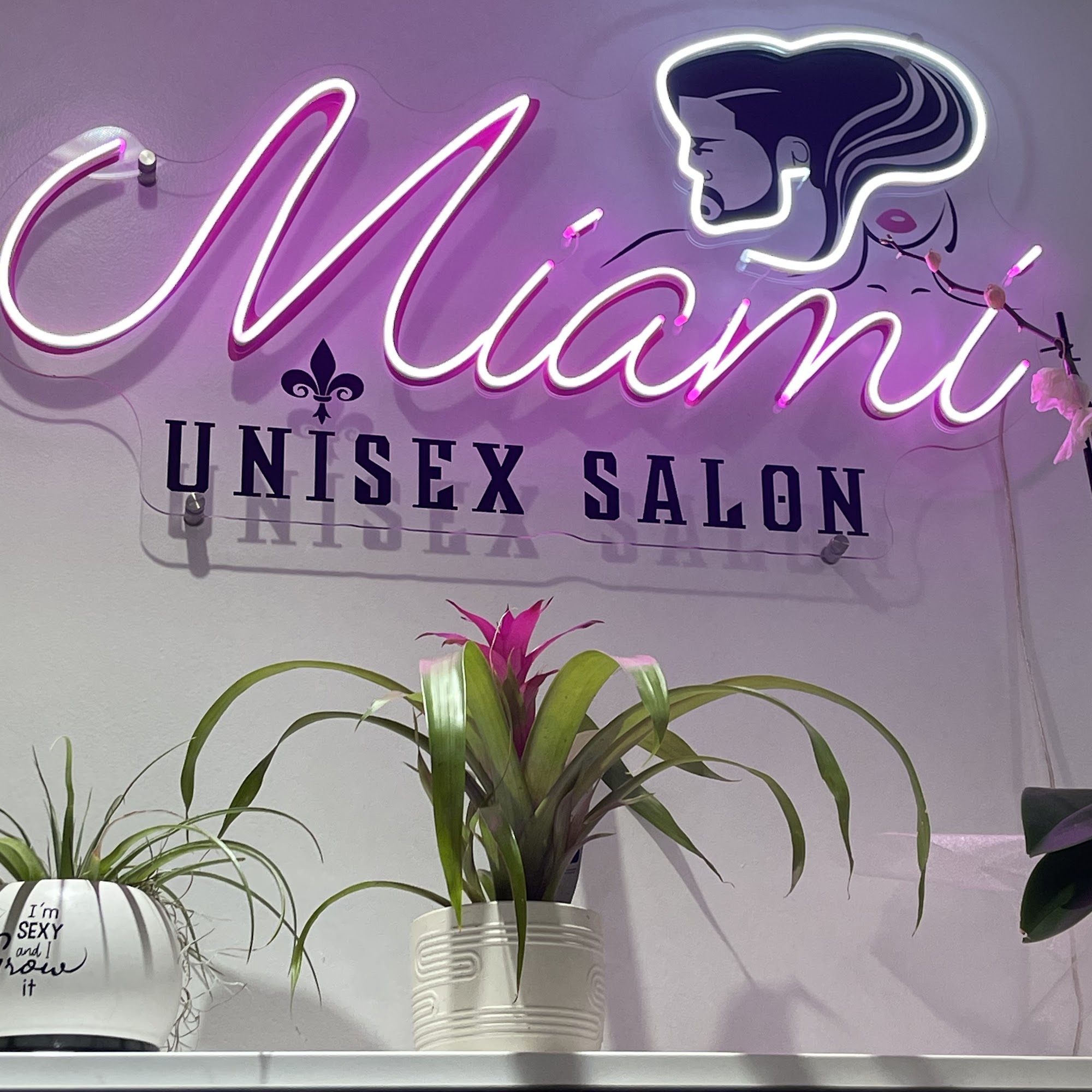 Miami Unisex Salon