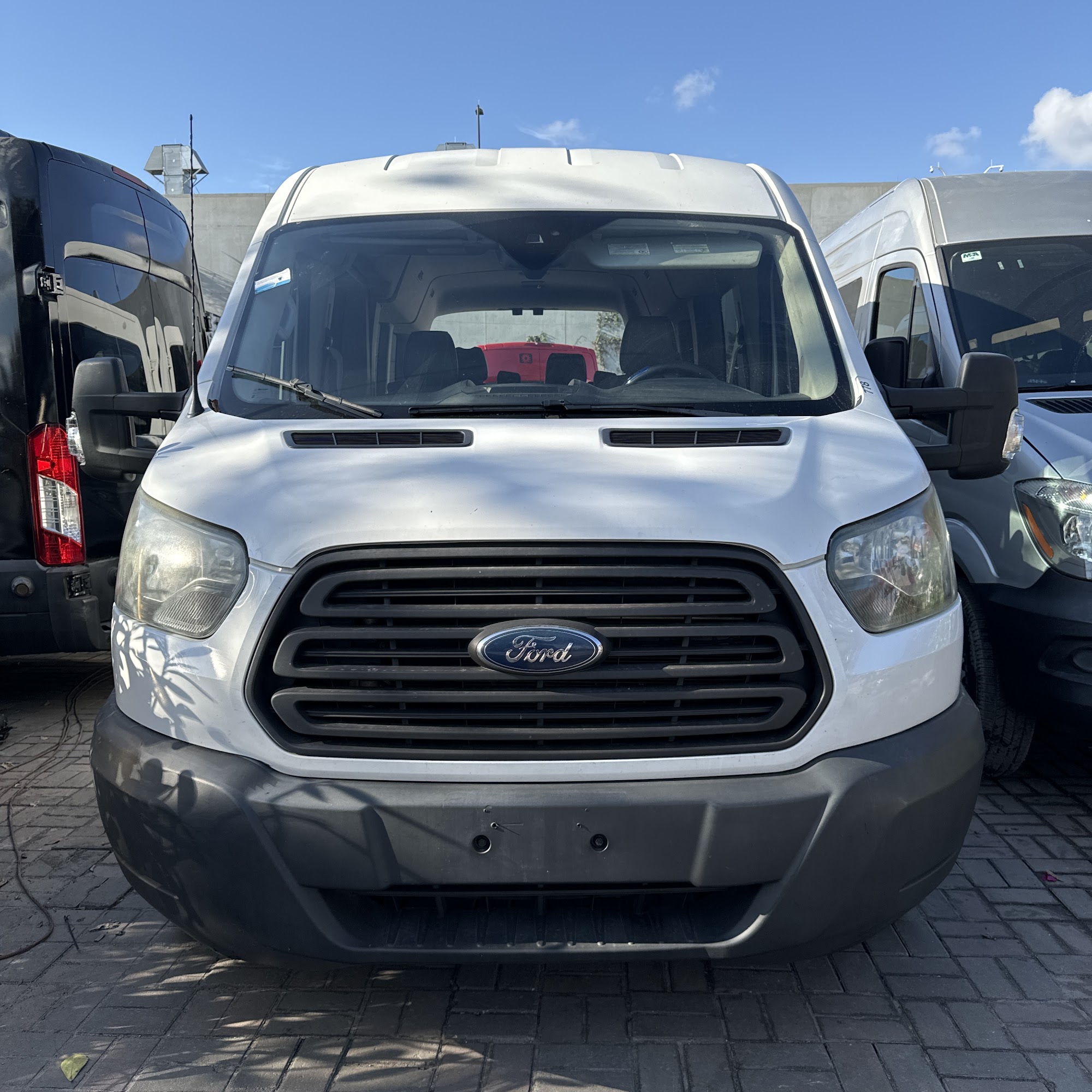 Sunrise Van and Car rental Miami