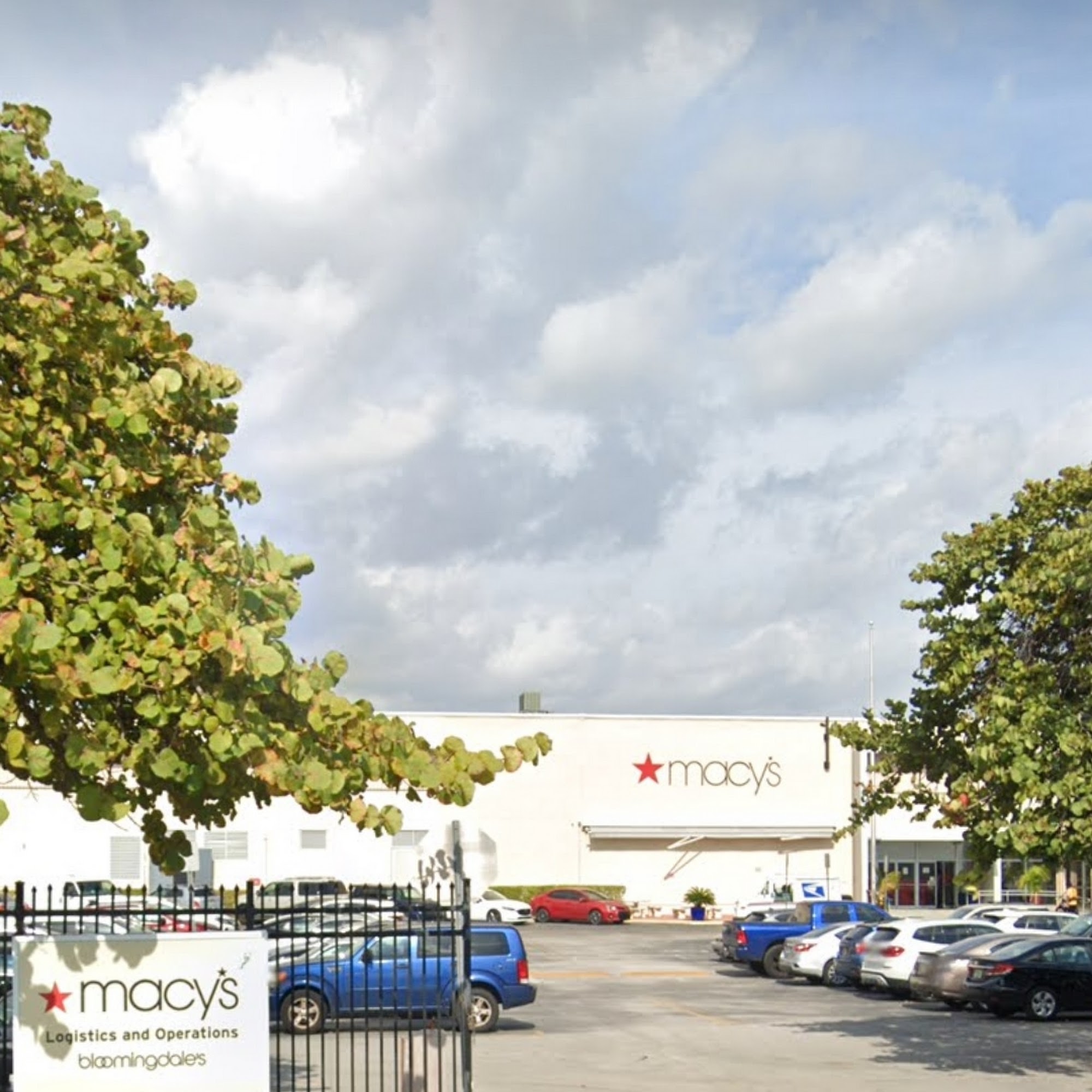 Macy's Logistics