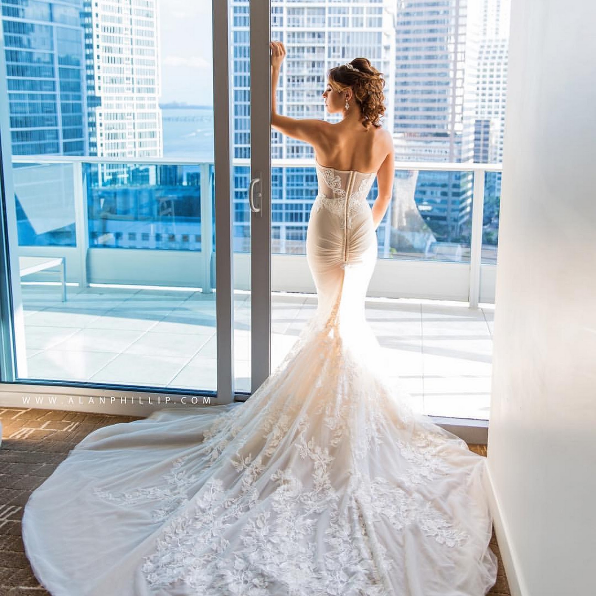 The Lux Touch Beautique 12105 SW 129th Ct #109, Miami Florida 33186