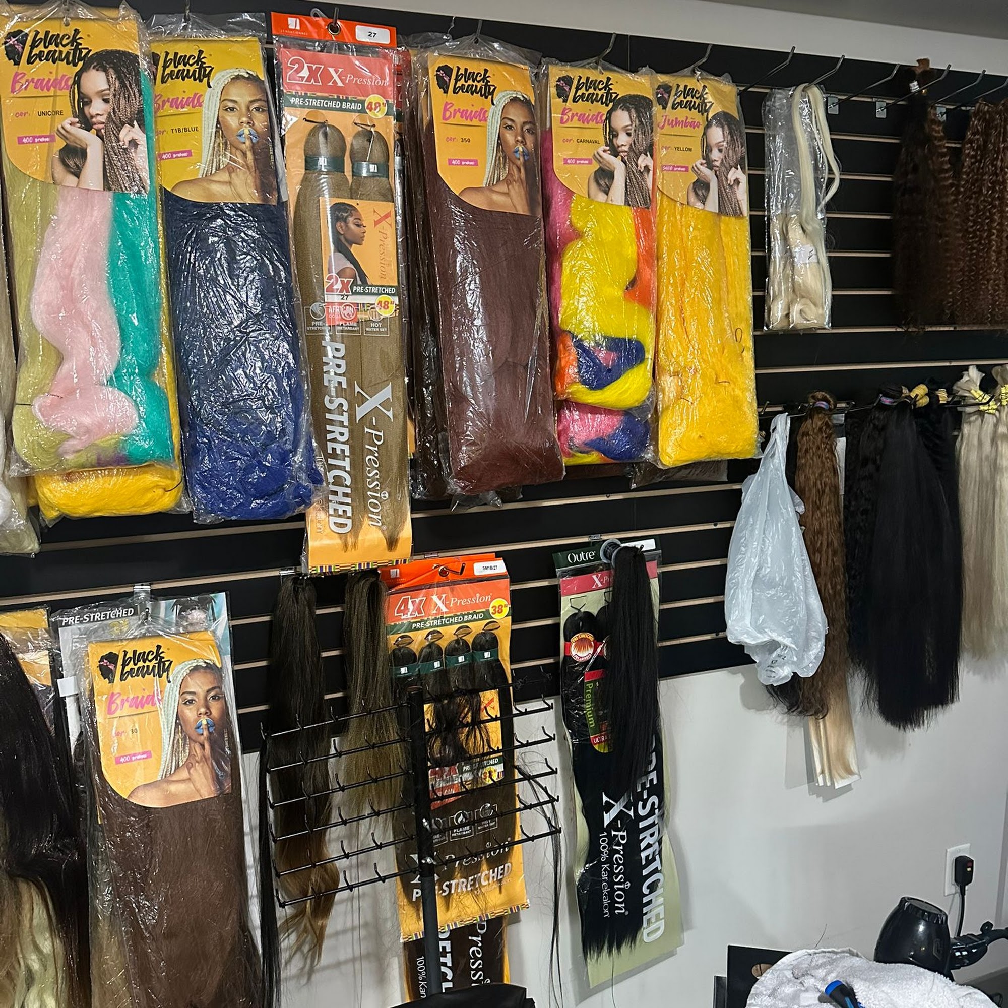 Becker Braids Hair Extension 7440 N Kendall Dr, Miami Florida 33156