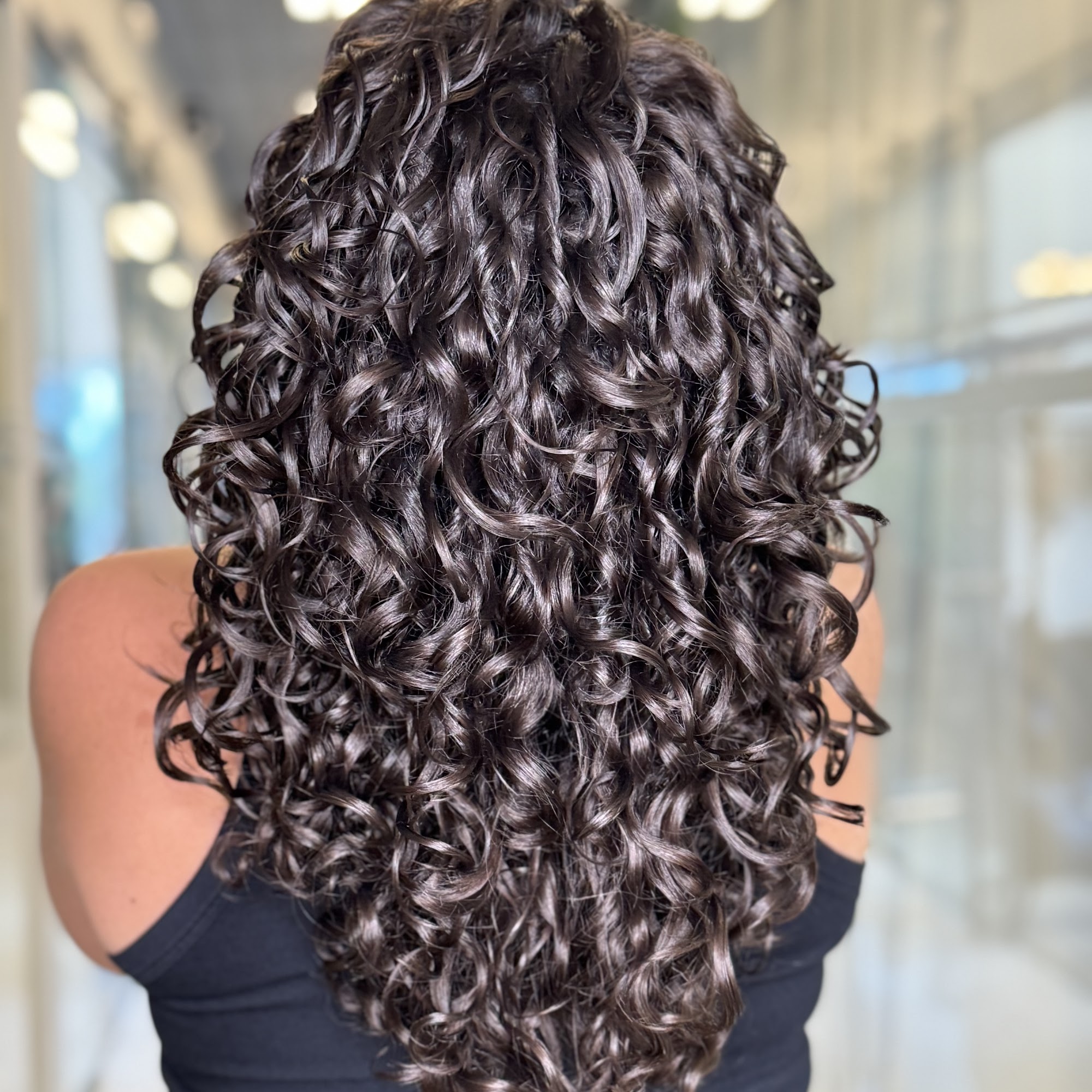 Curls Be Told 11900 Biscayne Blvd, Miami Florida 33181
